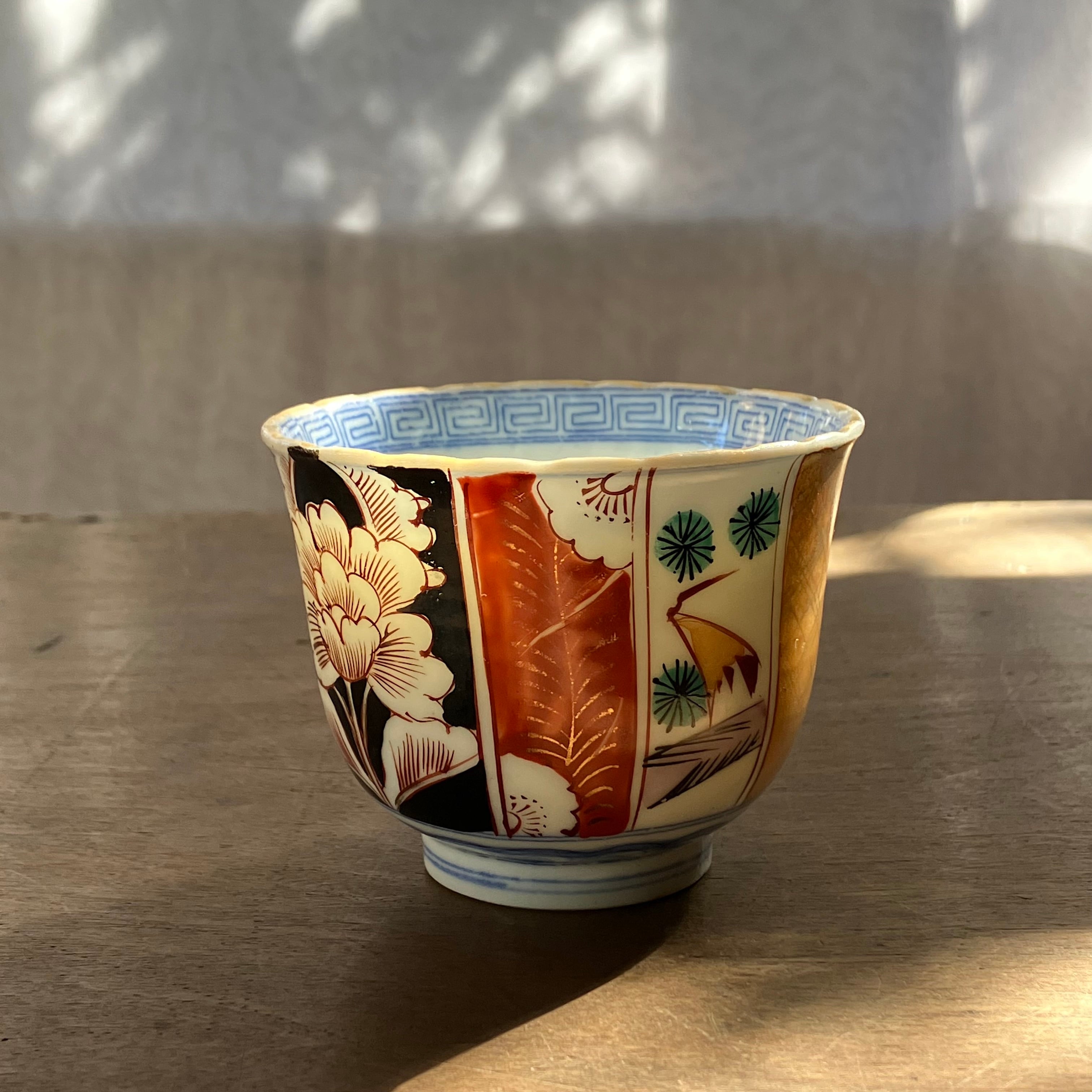 古伊万里/錦絵湯呑 | 夏ノ庭 アトリエギャラリー・書架（喫茶室）