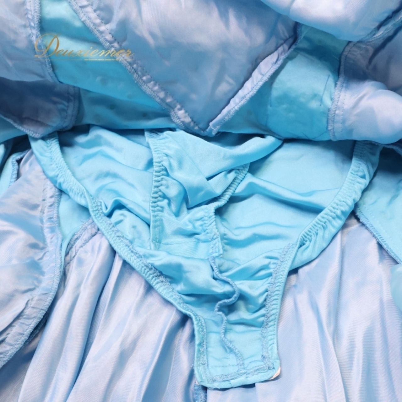 社交ダンス 衣装 スタンダードドレス ワンピース ドレス フロート レース 水色 フリル レース デモ 競技 ダンス パーティ 発表会 シルバー ブルー系 フロート さわやか イベント用 ダンス衣装 エレガント パフォーマンス