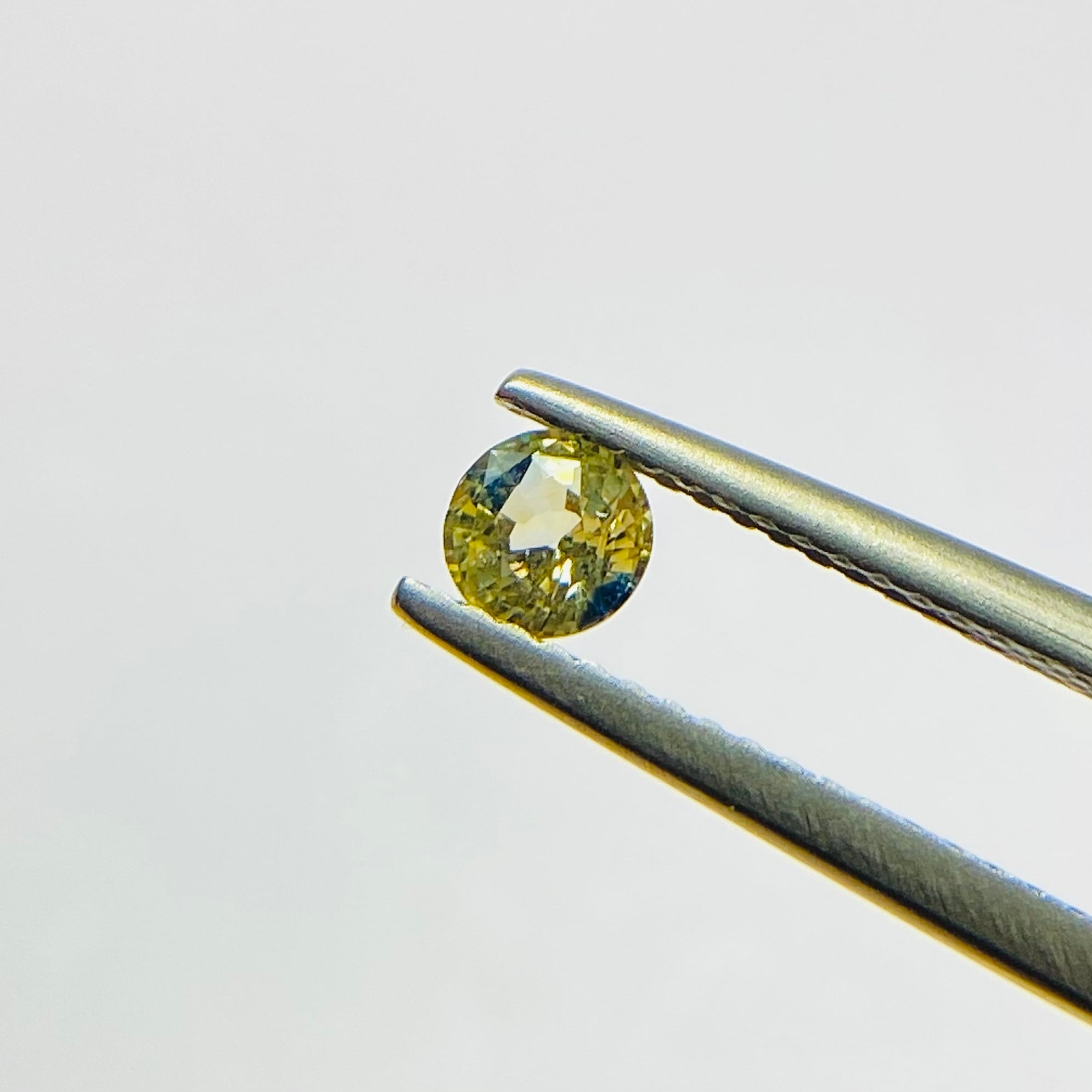 満月みたいなサファイア