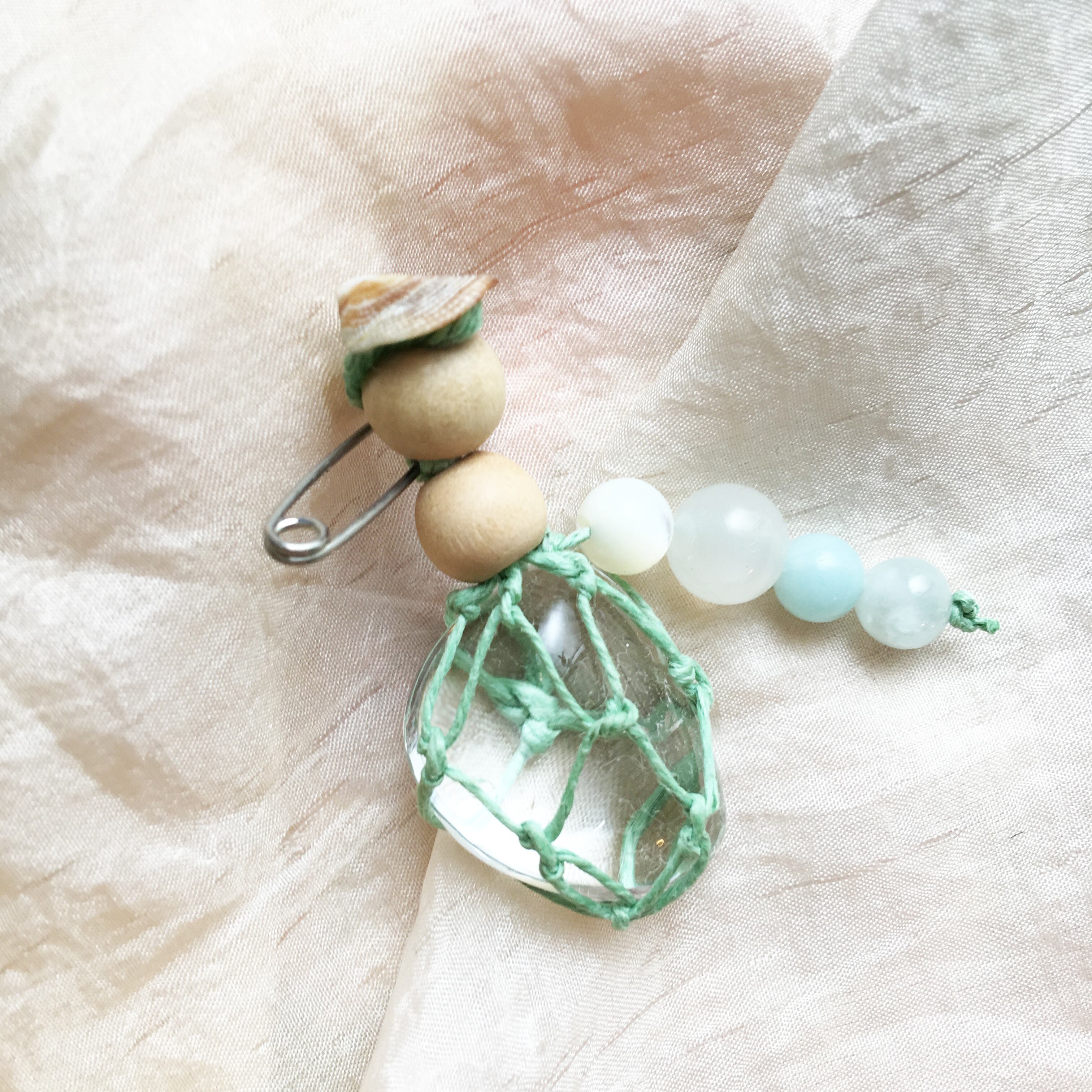 KobitoBrooch_Crystal