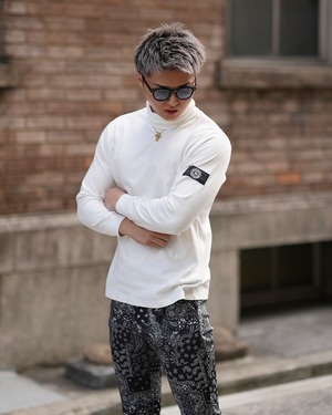 PREMIUM STRETCH TURTLE NECK【BEL-M-025】