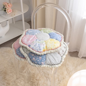 【CUSHION】花ORチェック柄パッチワー花形クッション 全3色