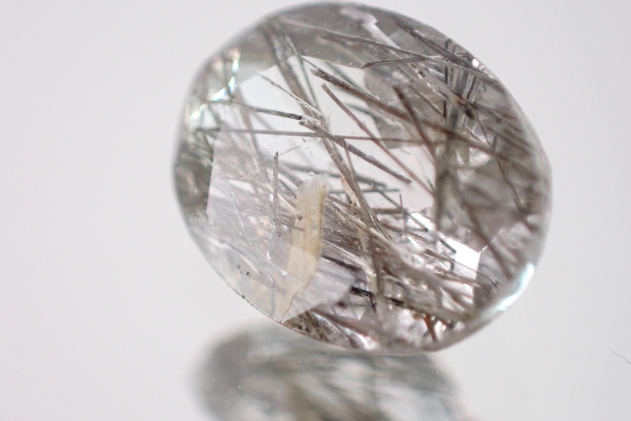 トルマリンインクォーツ　1.18ct　[C4‐757]