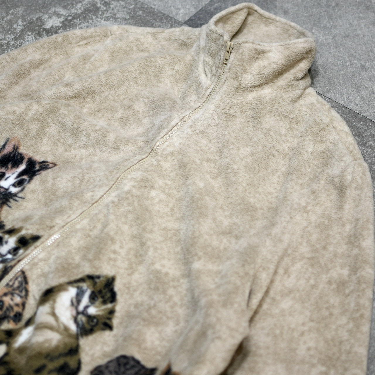 cat pattern zip up fleece