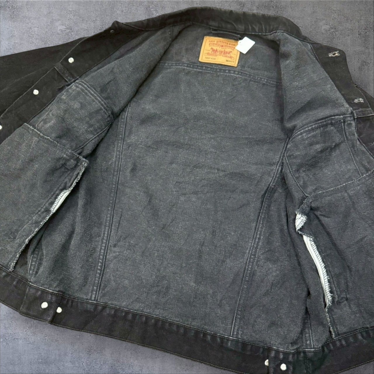 Made in USA】90's Levi's 70507-4159 Black Denim Jacket | spike osu