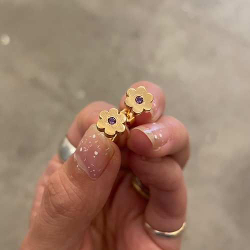 PISCES / "Flower" Pierced Earrings - GOLD PLATED