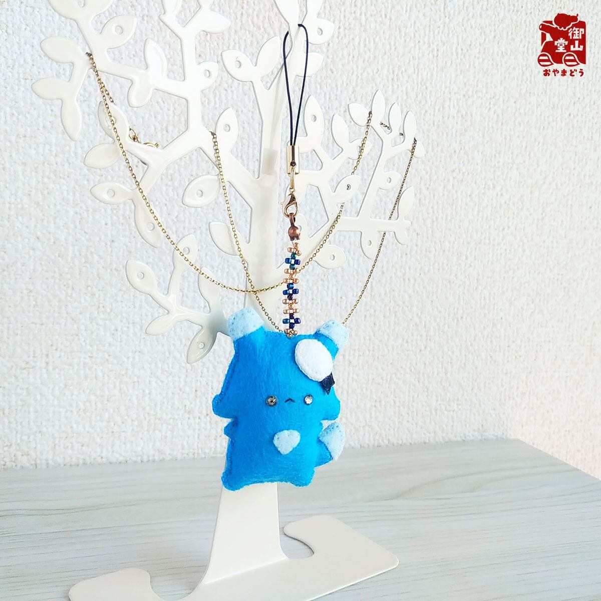 特別価格】陸海空ねこ みにみに♪フェルトストラップ うみすけ | 御山堂