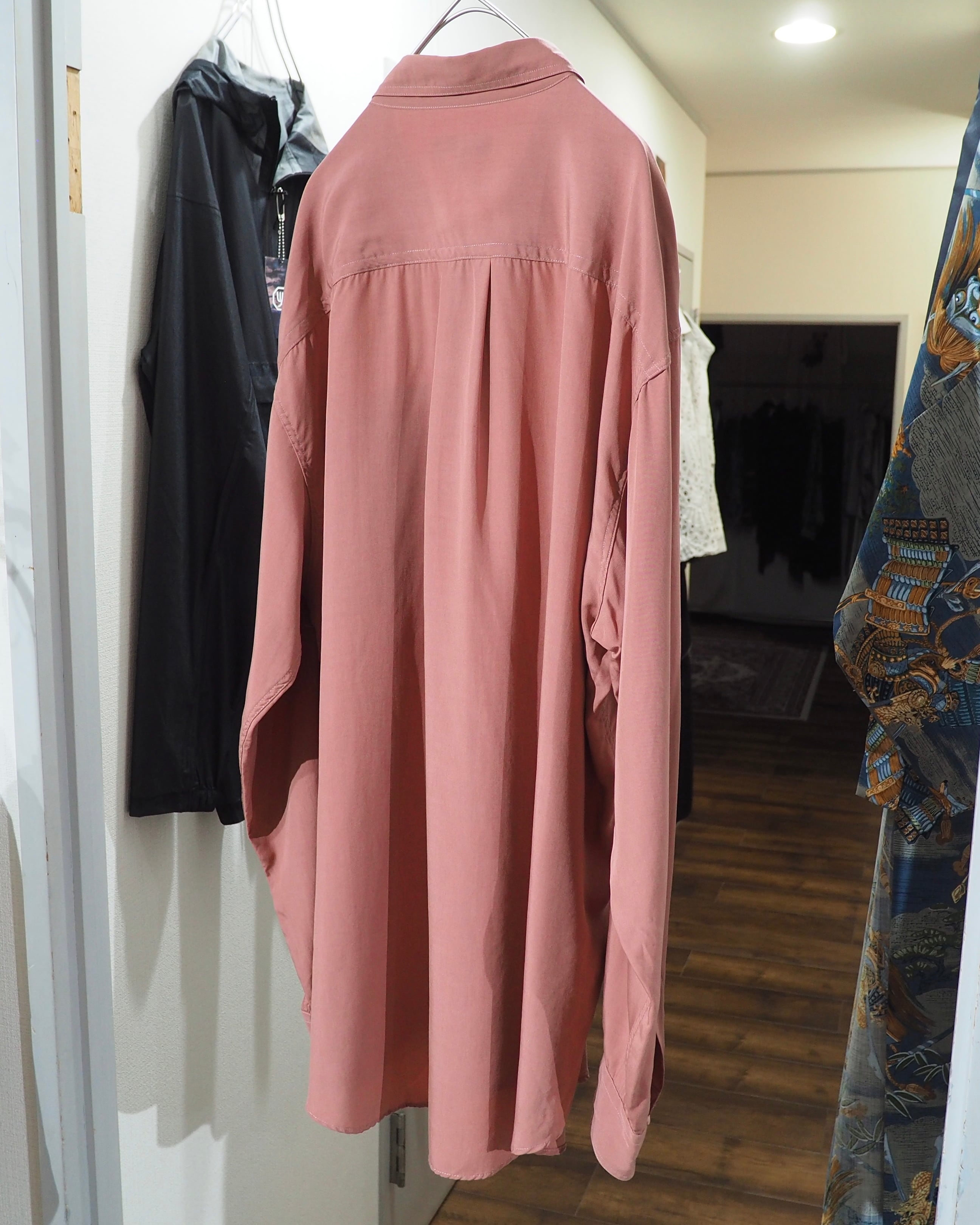 1990s " Allegri ‐ 鈍煤 " Beautiful Dusty Pink Color vintage Drape loose shirt