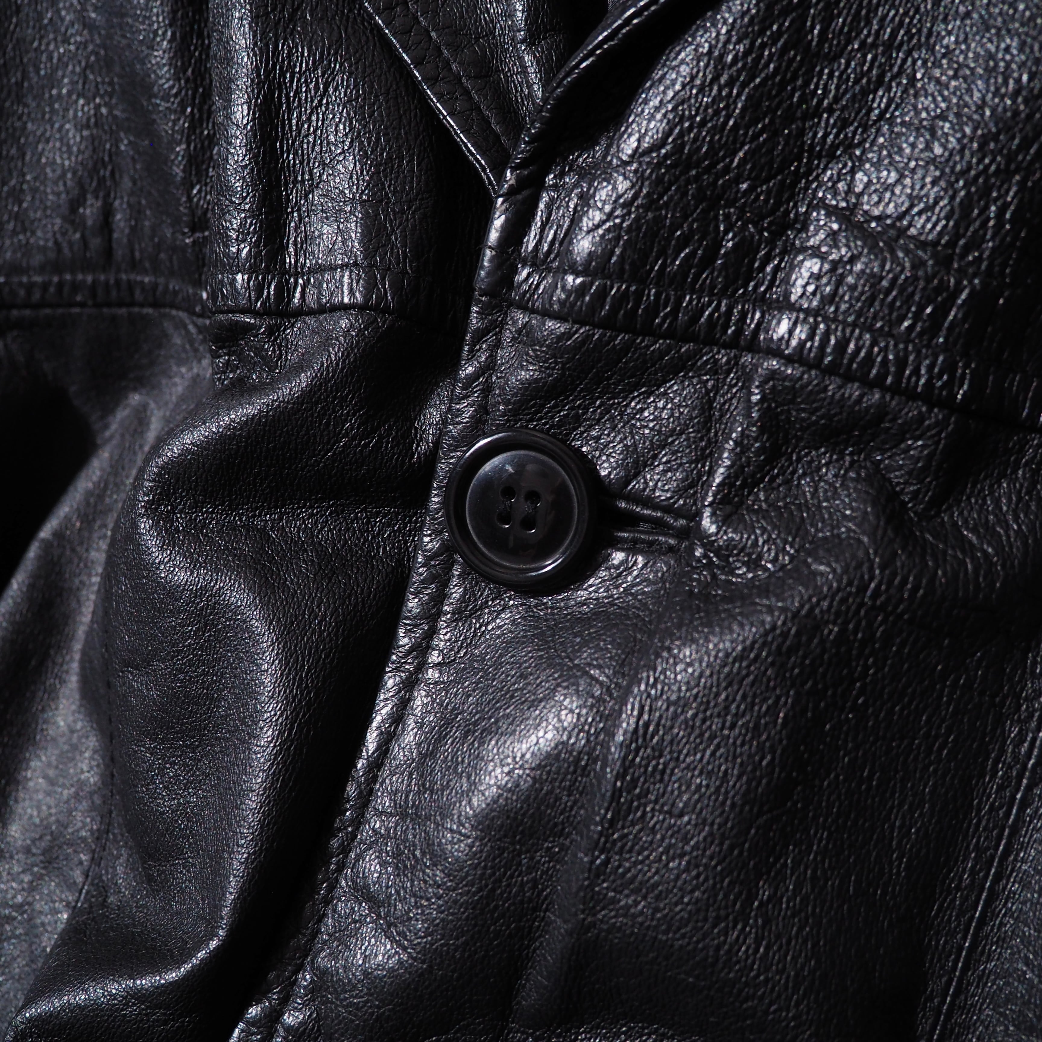 " Unknown " Black Over silhouette vintage leather jacket