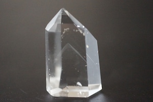 イシス・ファントム水晶ポイント約50g
