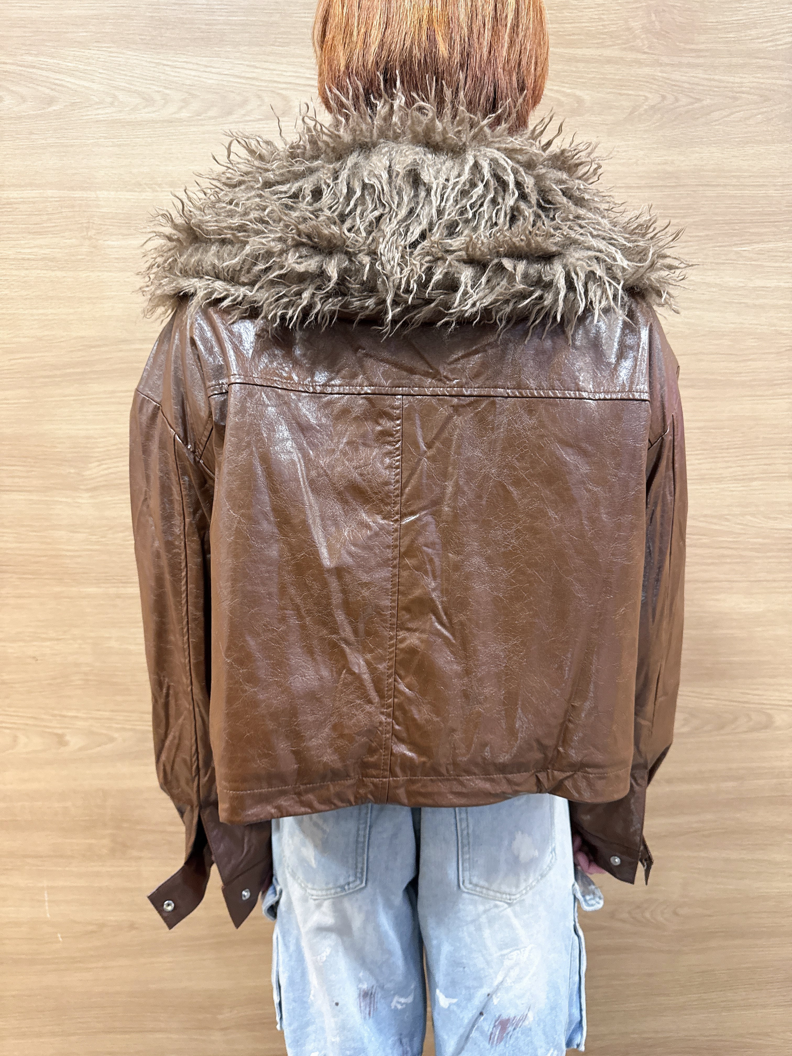 グロスレザークロップドジャケット ストリート Y2K | 韓国系ユニ