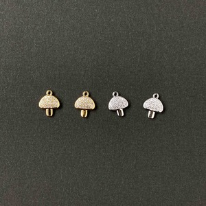 まるいカサのきのこジルコニアチャーム（16K/プラチナメッキ）