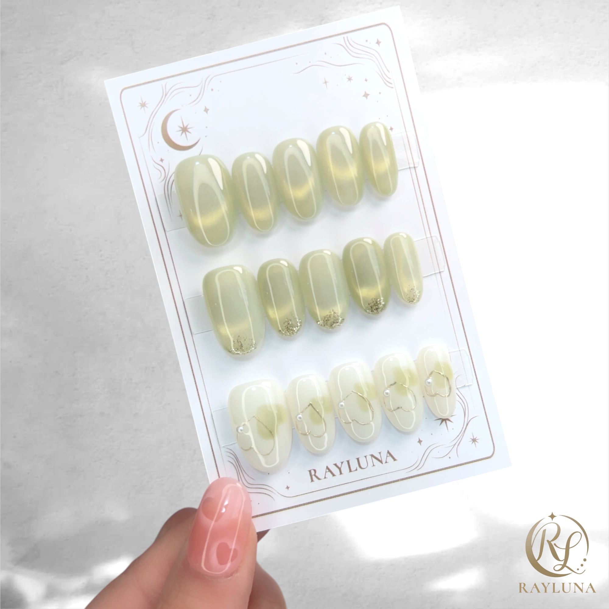 【#1082】レイルナオリジナル 15枚入り/繰返し使える【プレミアム】ネイルチップ/ミディアム オーバル