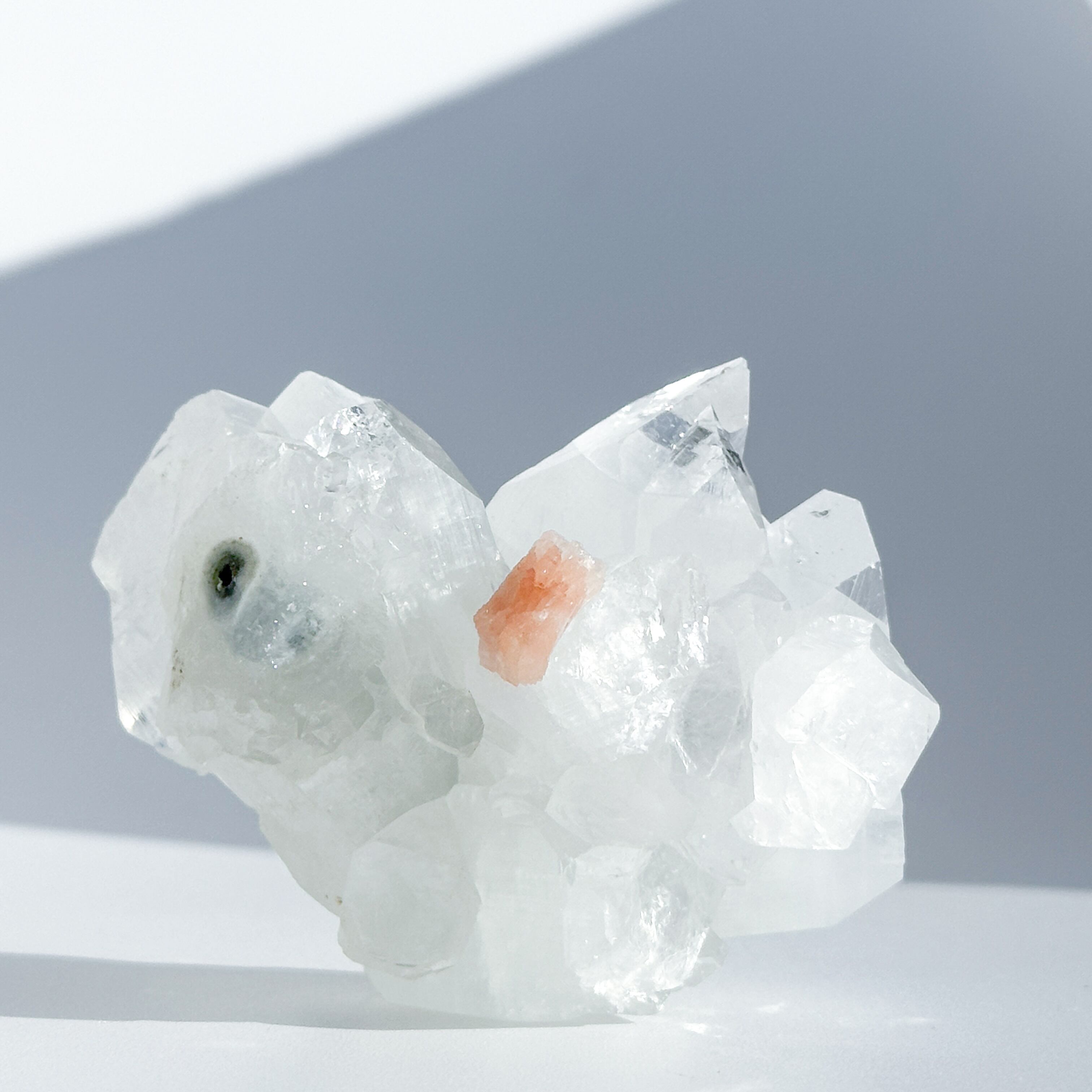 アポフィライト | Kamoku［カモク］インテリア天然石・鉱物のネット