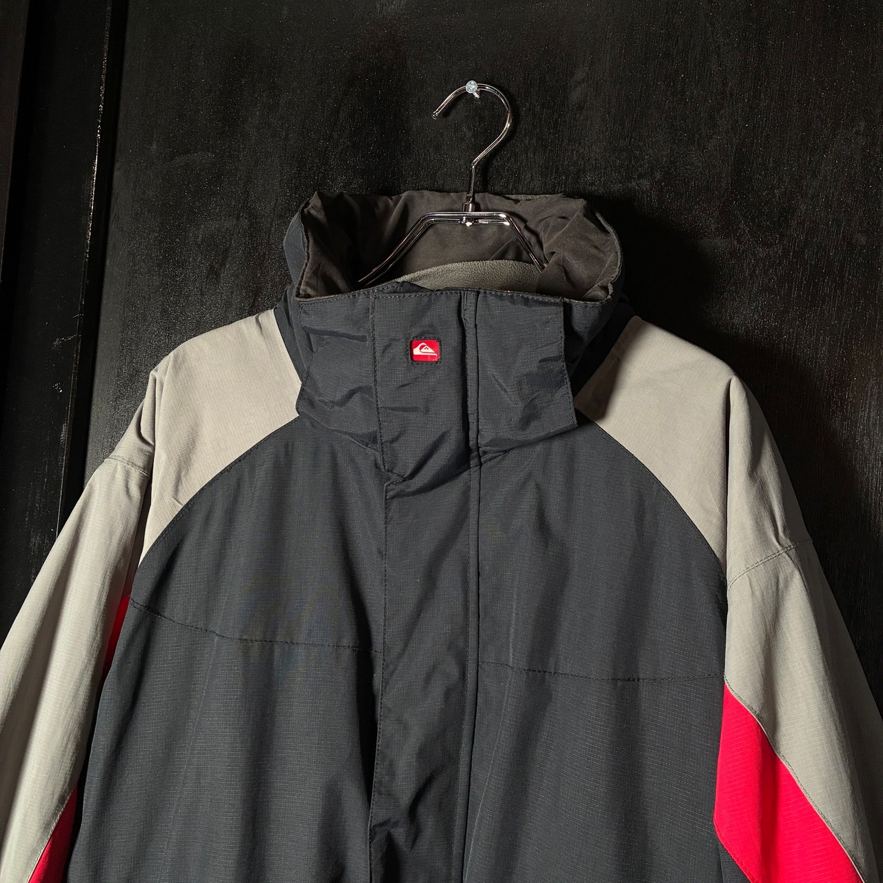 00s Quick Silver スノージャケット　ナイロンジャケット　赤×黒　クイックシルバー
