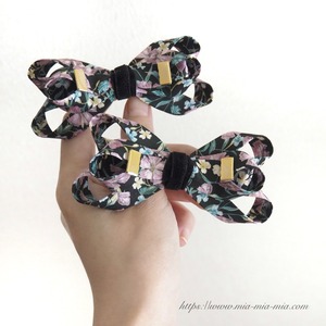 グレースリボンクリップ / リバティプリント【ノーフォークガーデンBLACK 】