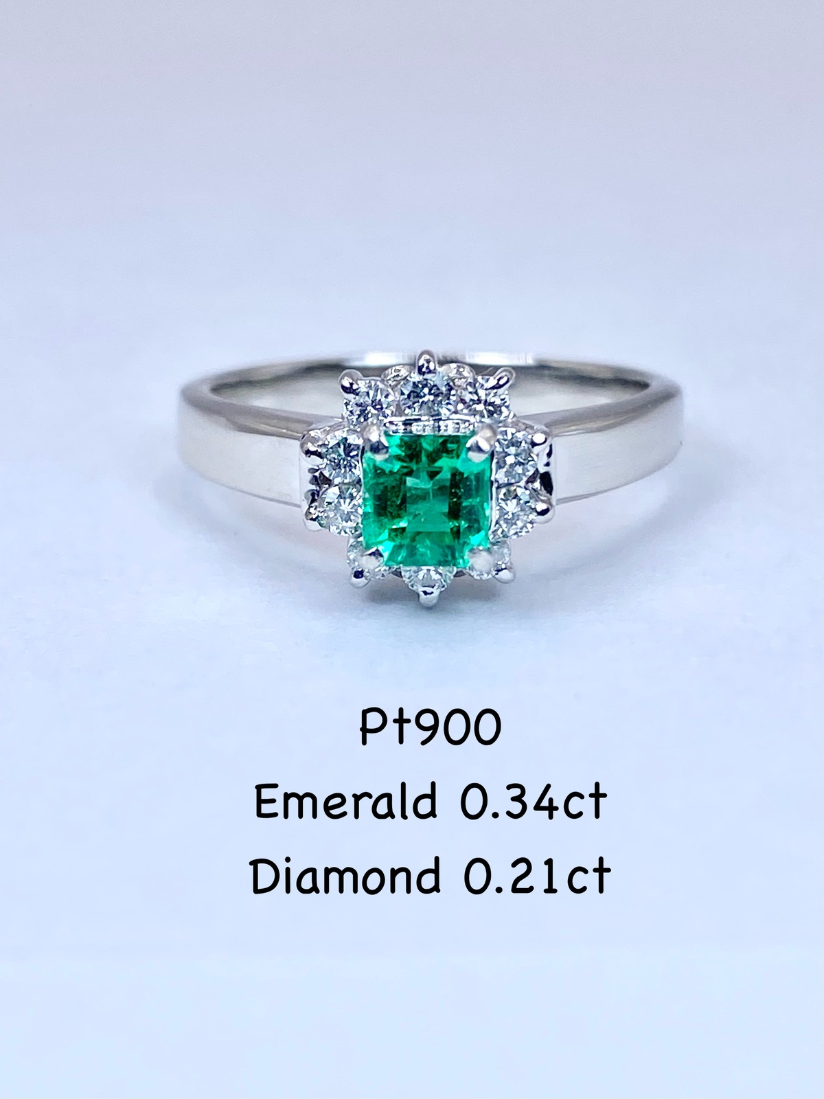 エメラルド 0.34ct / ダイヤモンド 計0.21ct Pt900（プラチナ900 