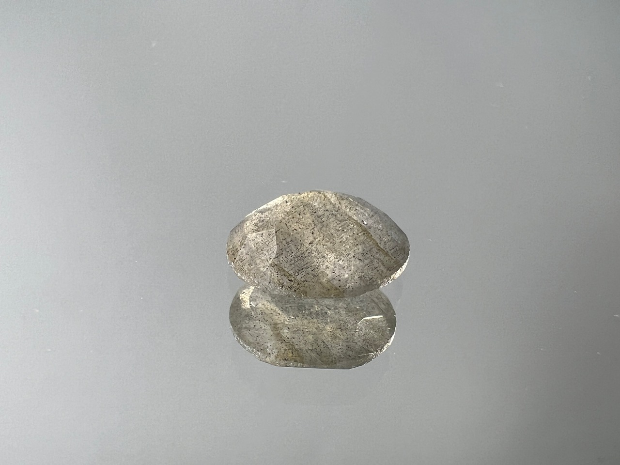 ラブラドライト 　2.44ct　[C13‐231]