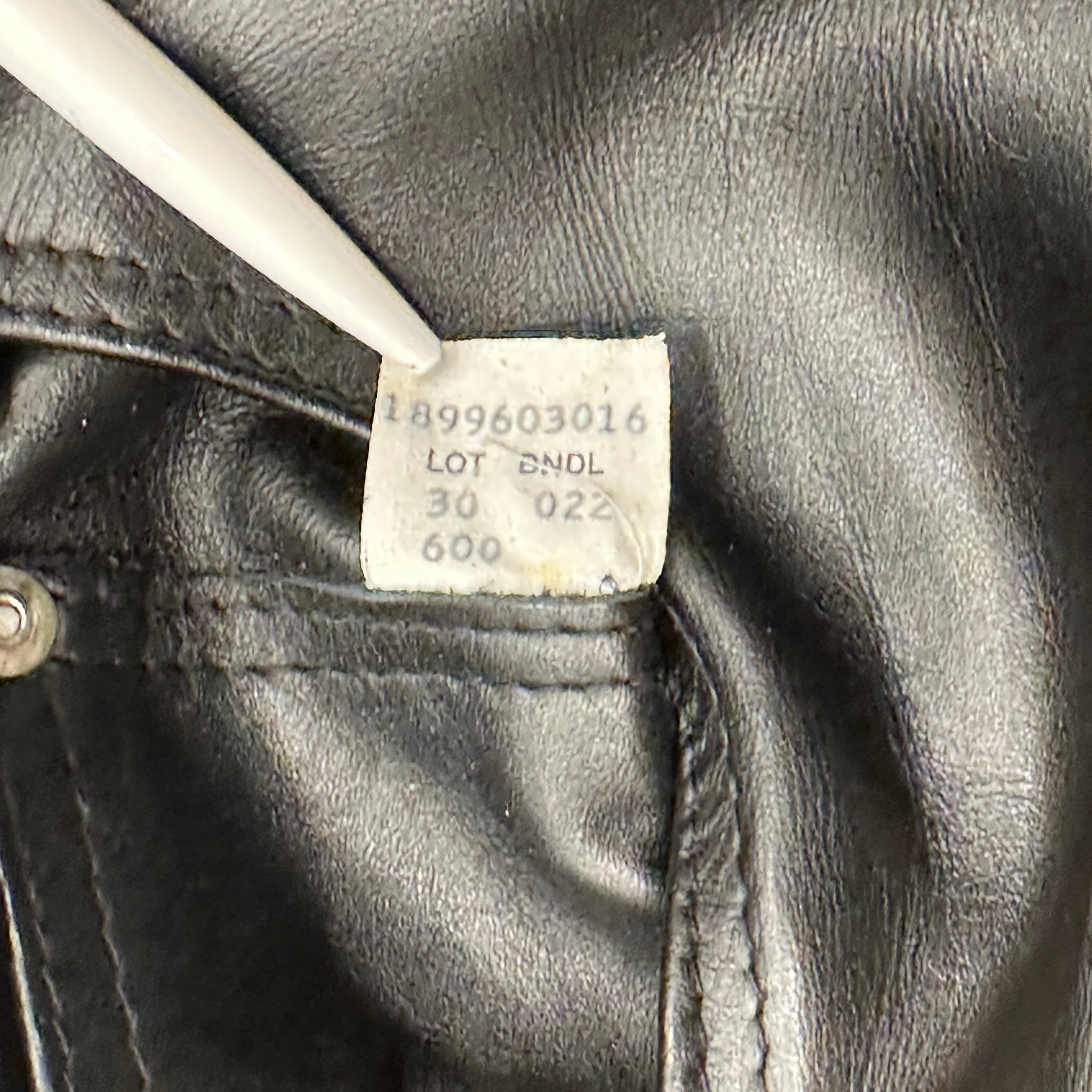SCHOTT LEATHER PANTS W30 | safarionline