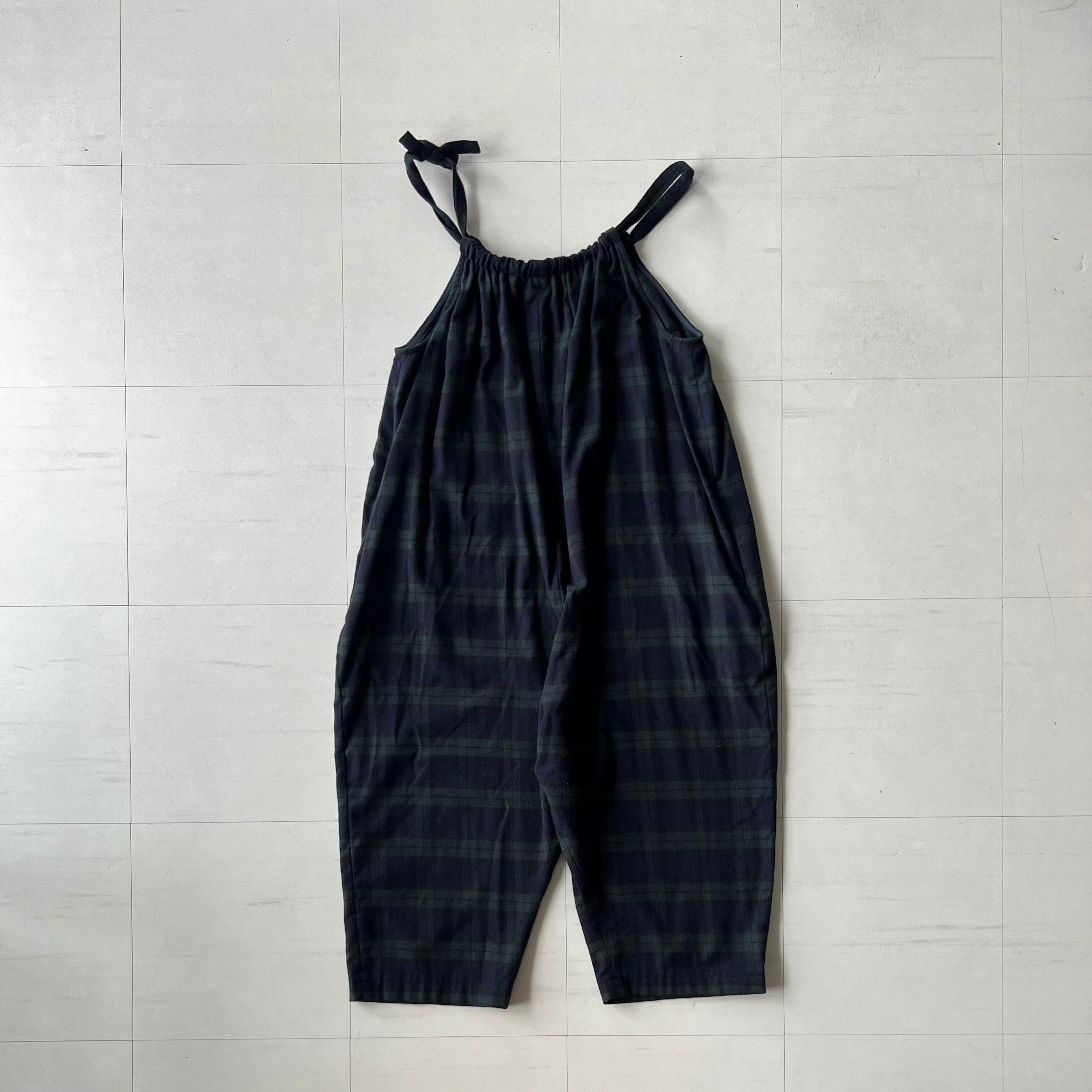 kubosanmade ゆったりパンツのサロペット（ブラック）