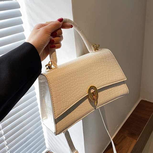 レッドパターンサマー 夏物 スクウェア メッセンジャーバッグ Tiancai_Wing_Bag27257217939