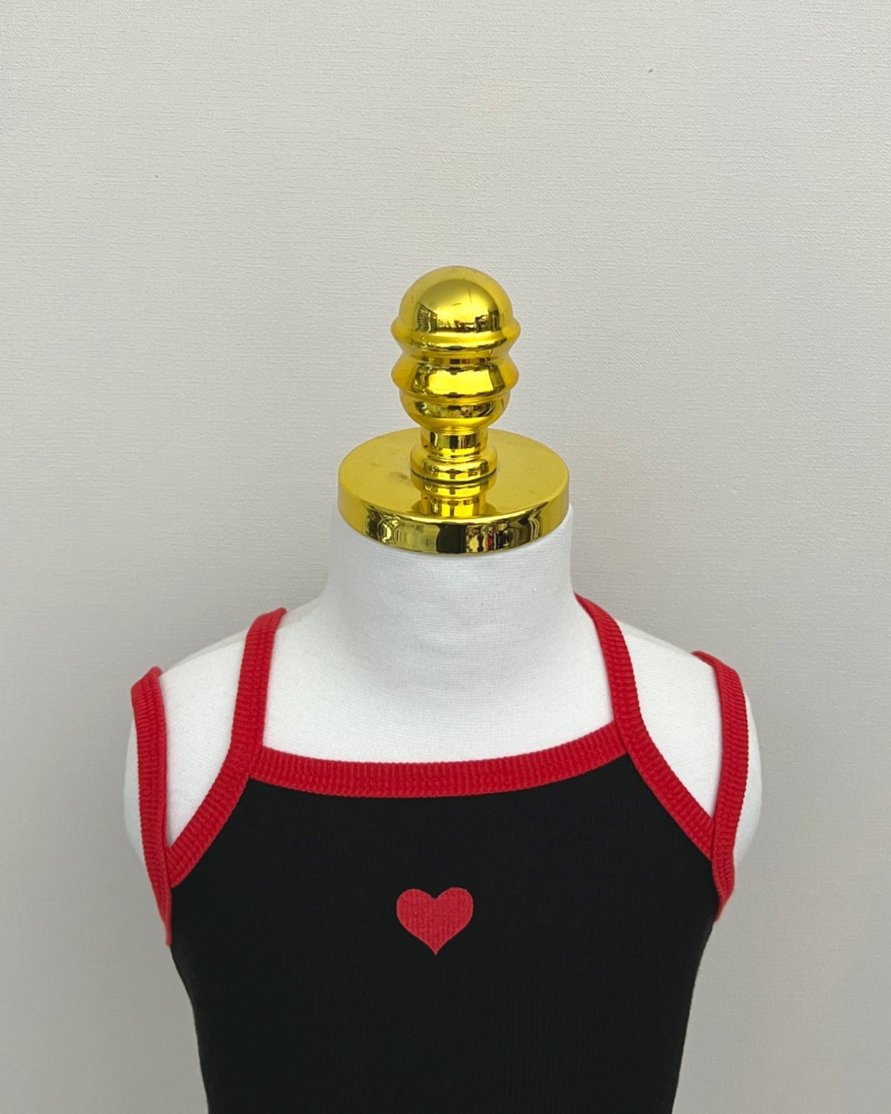 [HARO HARO] Heart Double Strap Sleeveless (2XL/3XL/4XL) / [하로하로] 하트더블끈나시 (2XL/3XL/4XL)