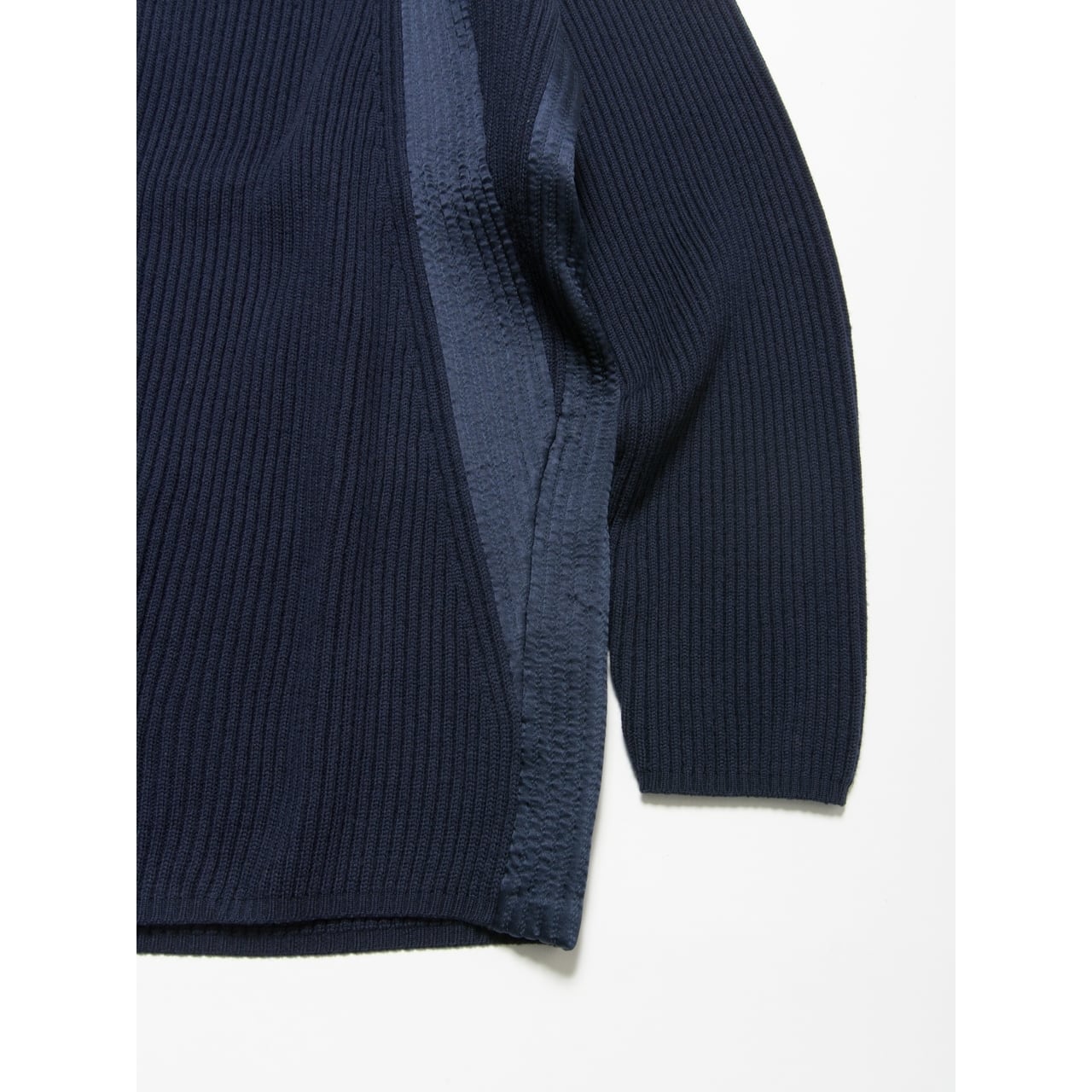 GIANFRANCO FERRE】Made in Italy wool-silk high neck rib knit