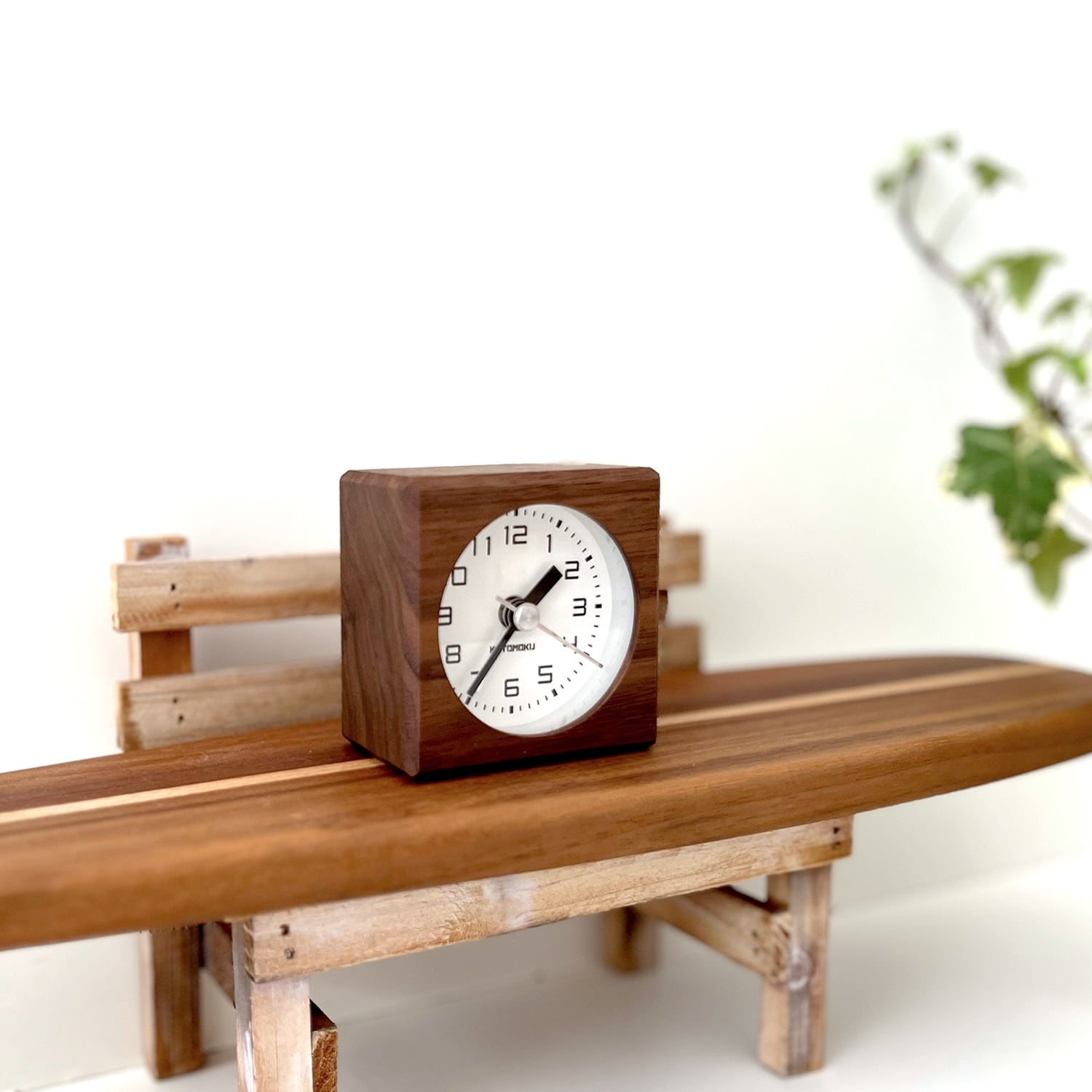 KATOMOKU Alarm Clock 7 ウォールナット km-100WA | 加藤木工株式会社