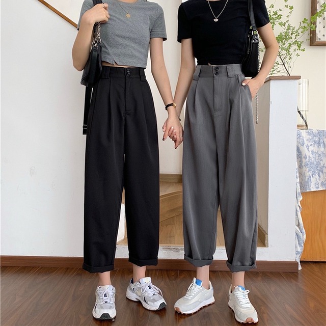 2color レディース ワイドスラックス ビッグシルエット ツータック ストレート ボトムス パンツ ワイドパンツ ストレートパンツ ハイウエスト ウエストゴム 大人可愛い きれいめ 上品 大人女子 こなれ感 ラフ マニッシュ キュート ガーリー 抜け感 ゆったり ゆる 黒 ブラック グレー 楽ちん 体型カバー 美脚 脚長 定番 おしゃれ オシャレ お洒落 春夏 春 夏 秋冬 ママ ママコーデ オフィス 仕事 通勤 通学 二次会 お出かけ 普段使い 大人 かわいい 可愛い トレンド