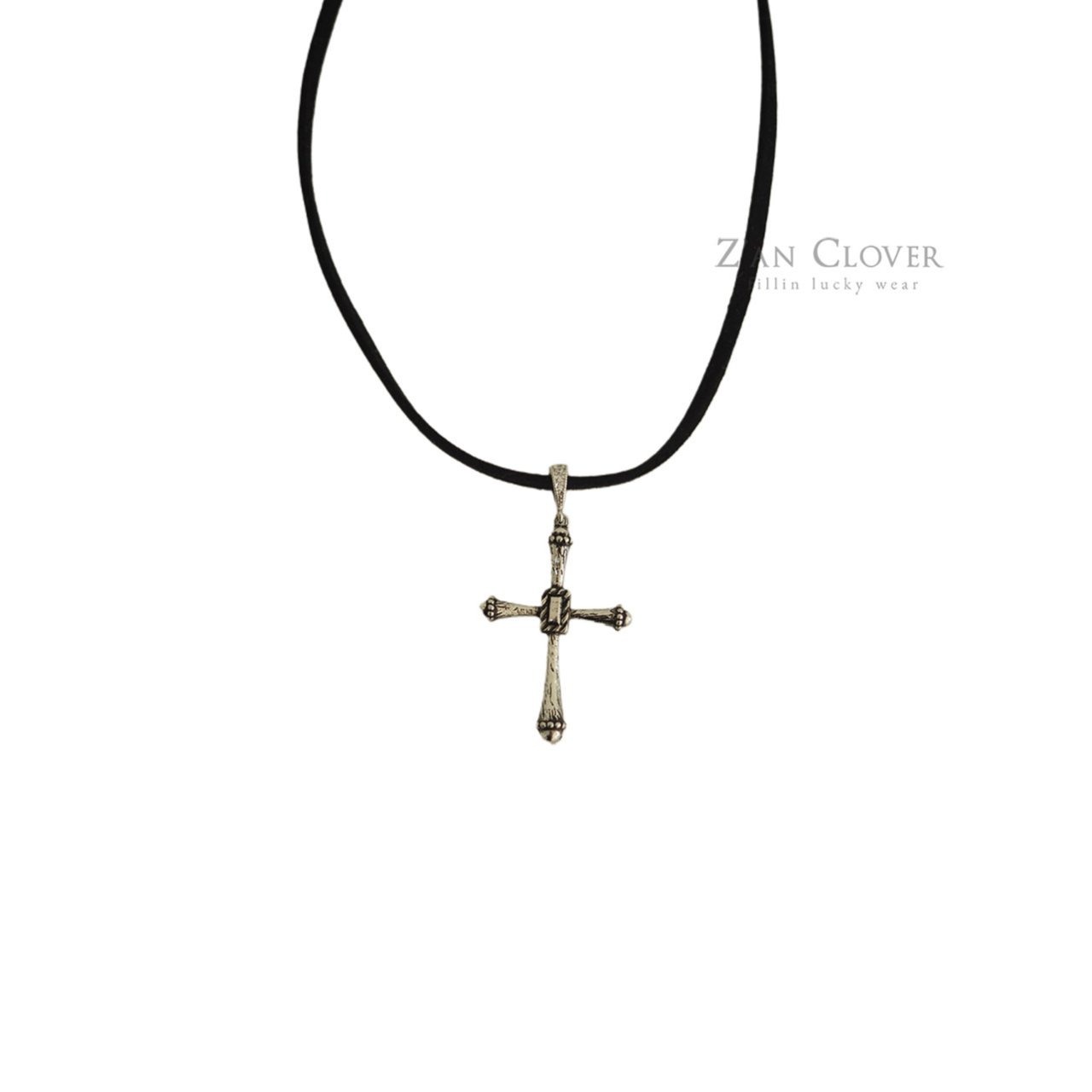 [Z’AN CLOVER] Vintage cross necklace / [지안클로버] 빈티지크로스목걸이