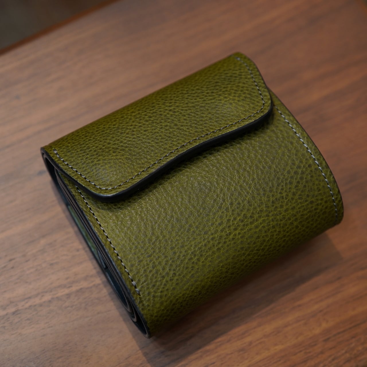 acca bottega Falce ギャルソン三つ折り財布 オリーバ | CIRCLE acca bottega Falce ギャルソン三つ折り財布 オリーバ | CIRCLE