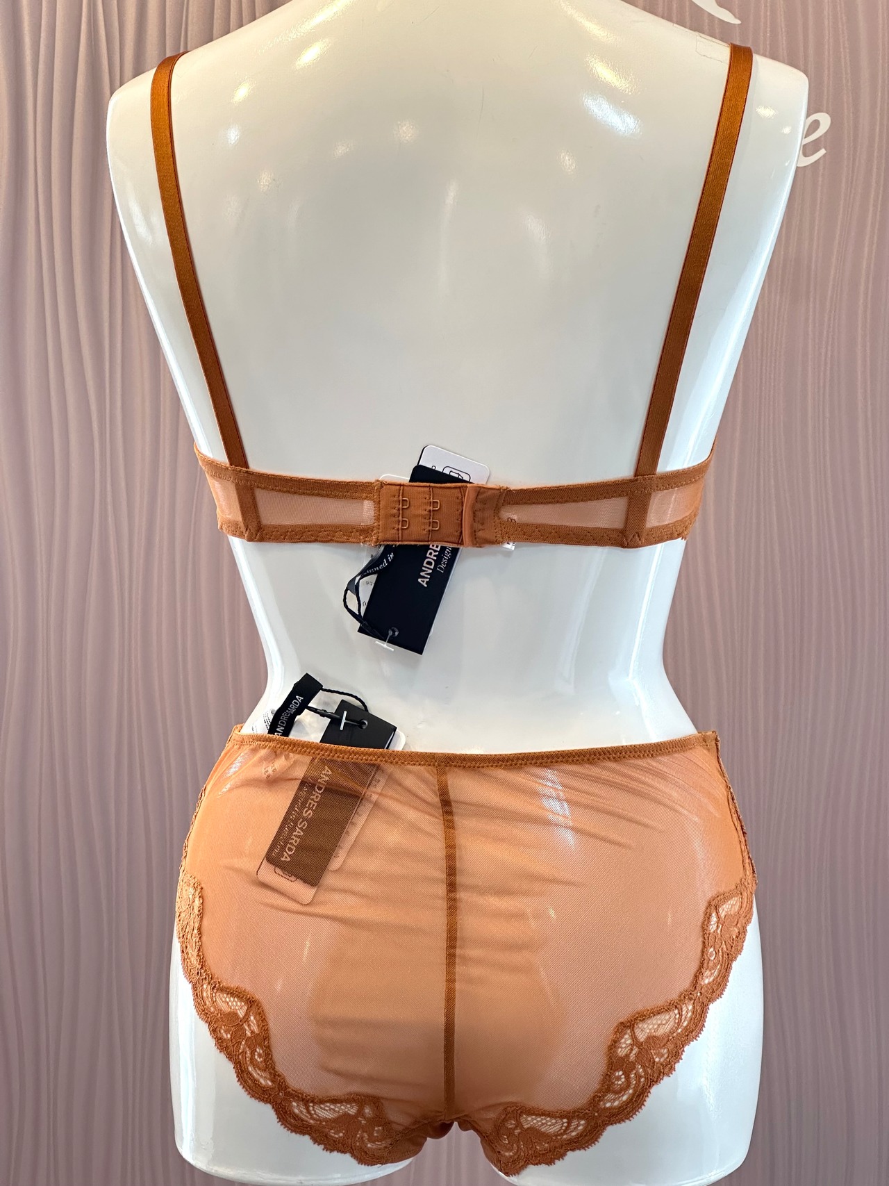 EVE フルカップブラジャー 70B アンドレサルダ