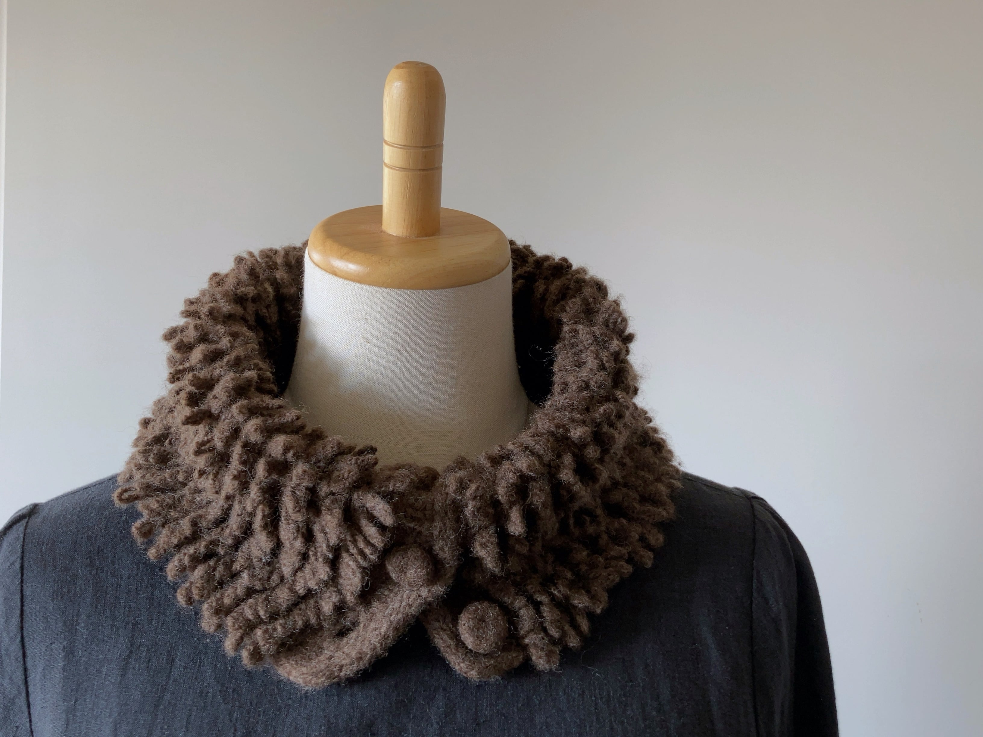 soji | 手紡ぎ羊毛のネックウォーマー もこもこシープ