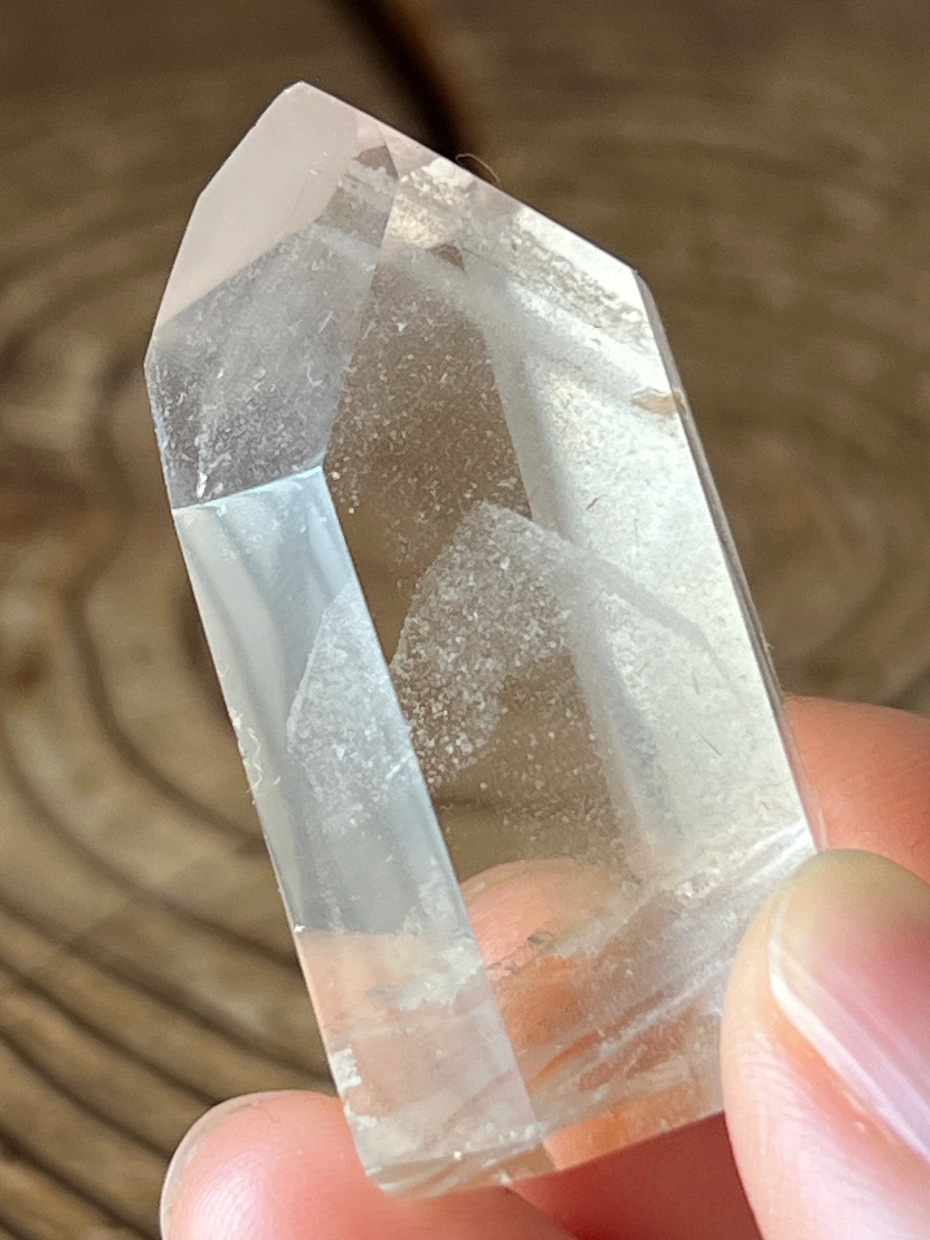水晶ポイント　超多重ファントム　虹　双子の幻影　シャーマンダウ水晶 シャーマンダウ 水晶原石ポイント(大) 【公式通販】