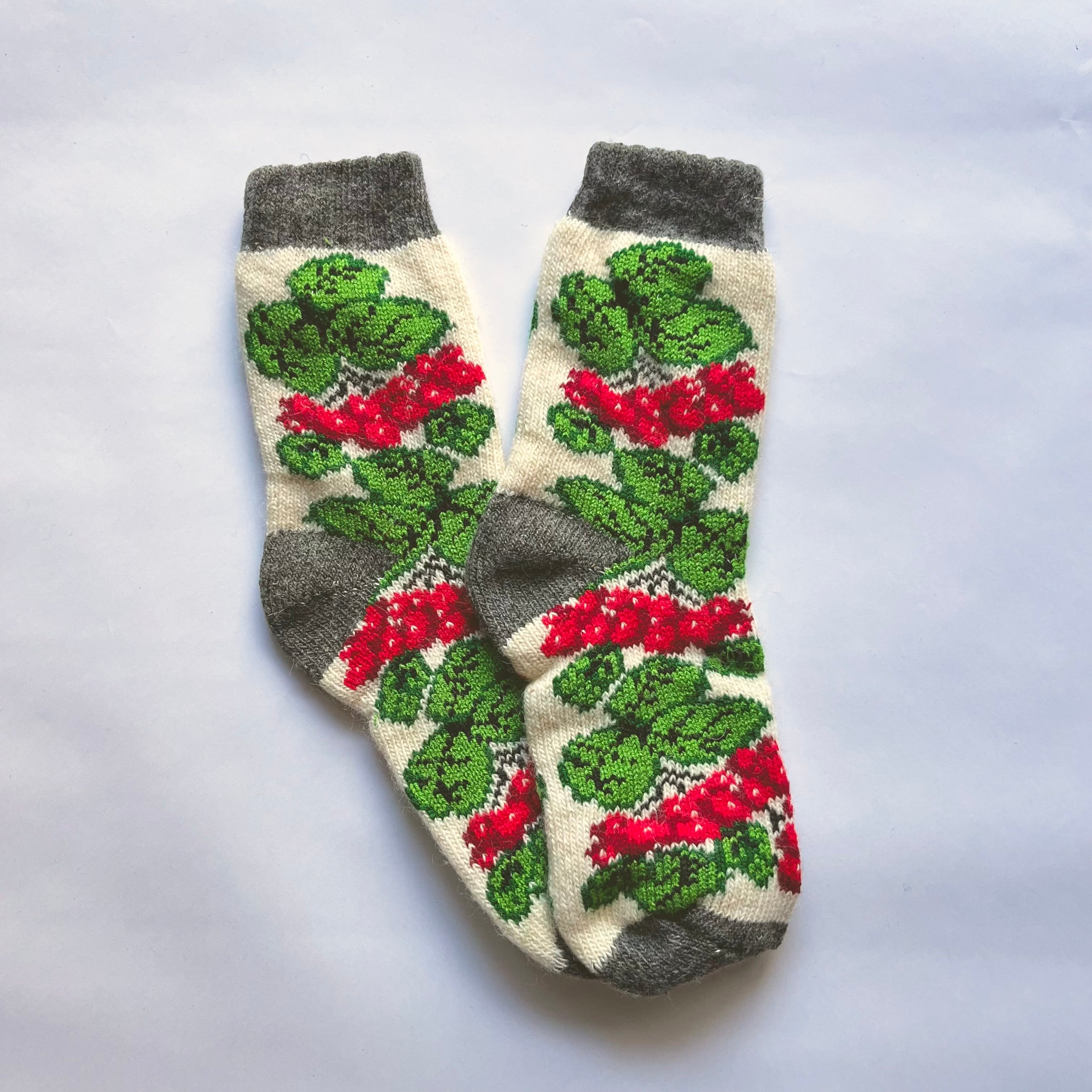 ウクライナ支援/ウールソックス(カリンカ柄)