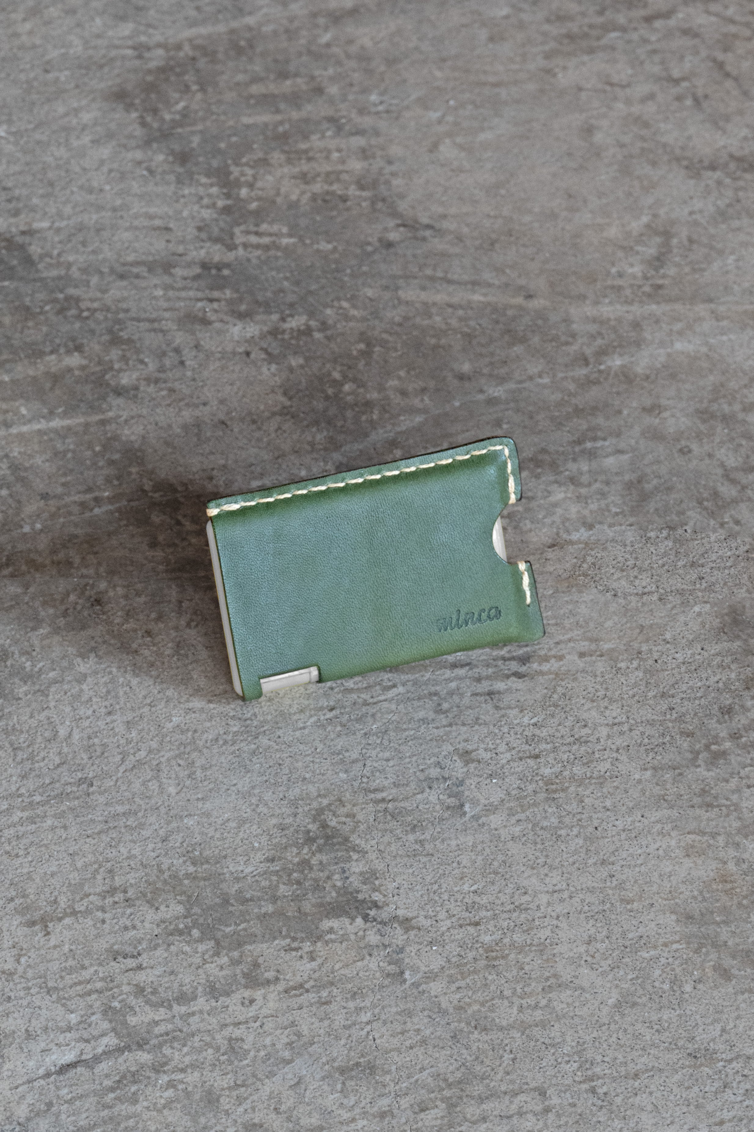 MINTIA holder | 高級皮革ならminca｜栃木レザーのバッグ 財布 名刺入 小物