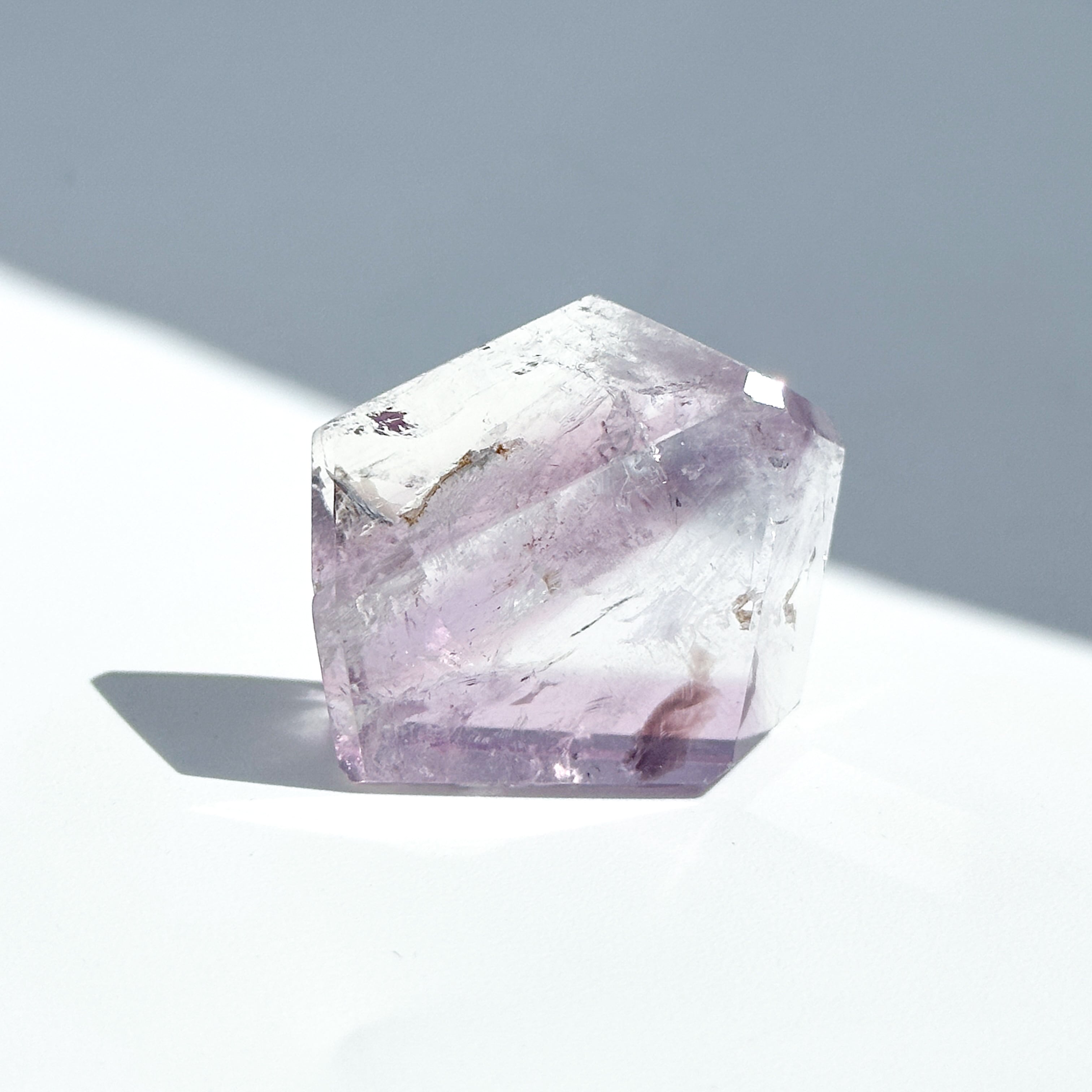 バイーア産ファントムアメジスト フリーフォーム83◇ Phantom Amethyst