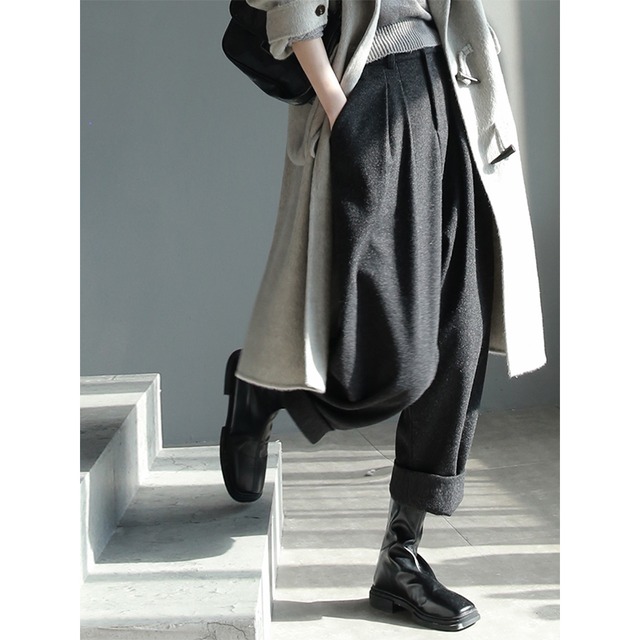 wool blend pleated pants　10163