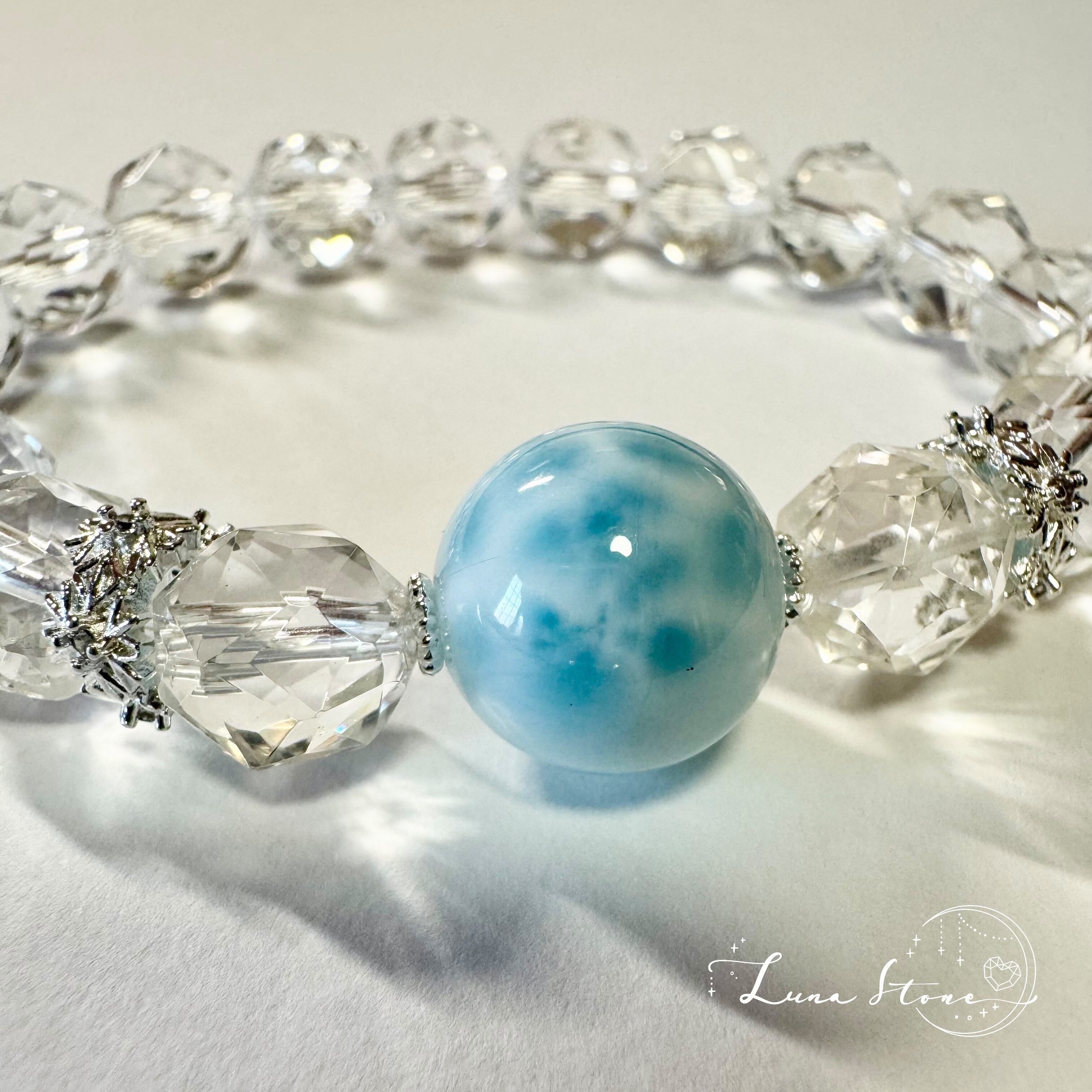 【アイスアマゾナイト】澄みわたる青が心を癒す 天然石 ブレスレット アイスアマゾナイト】澄みわたる青が心を癒す 天然石 ブレスレット