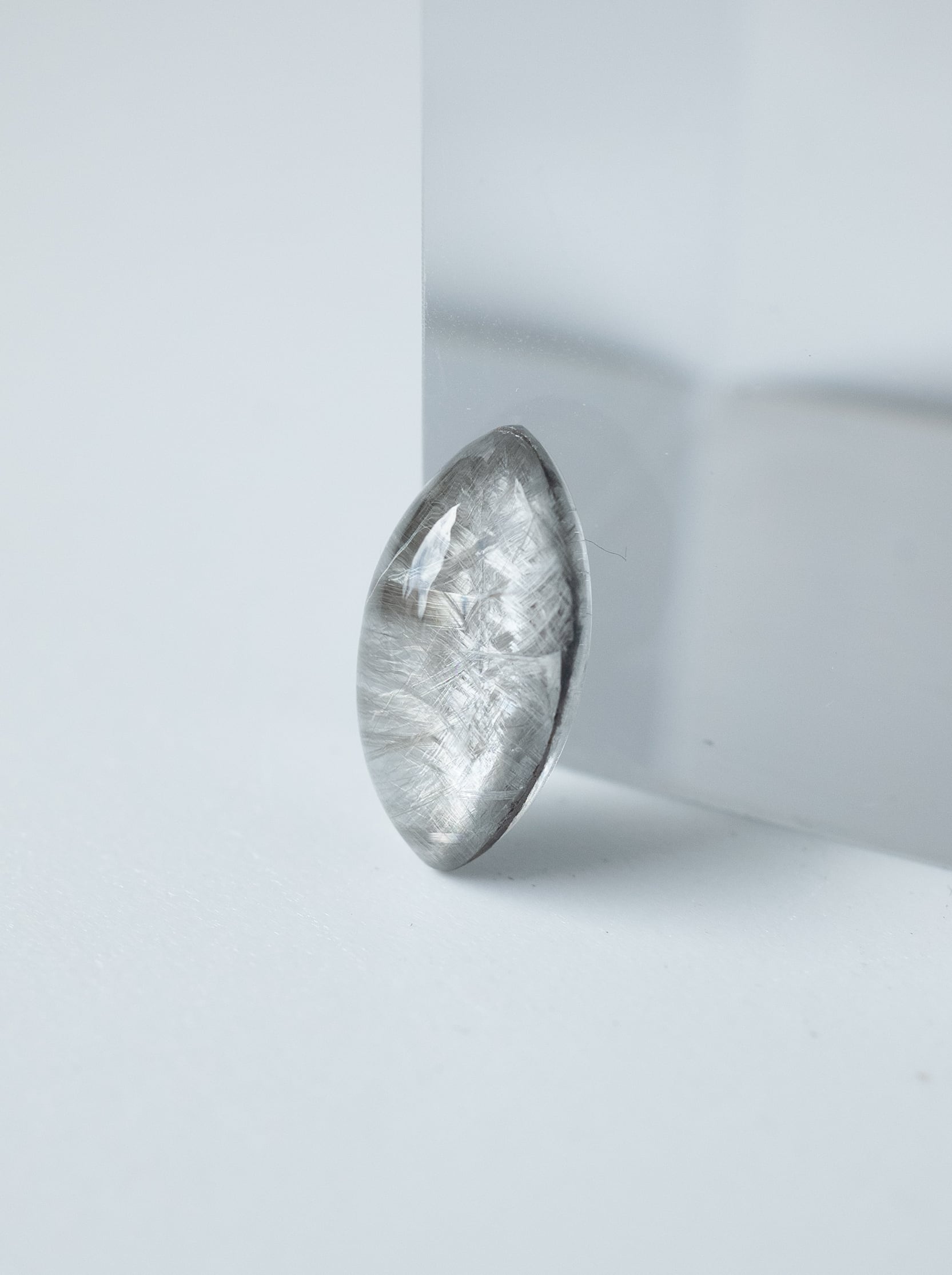 ブルッカイトインクォーツ - d04 | SELSHA