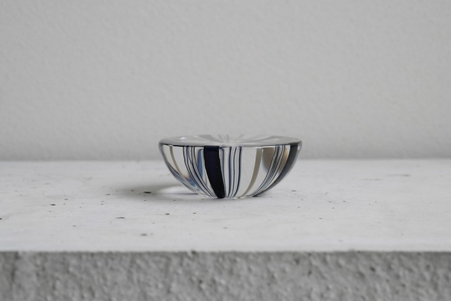 半球ペーパーウェイト　紺