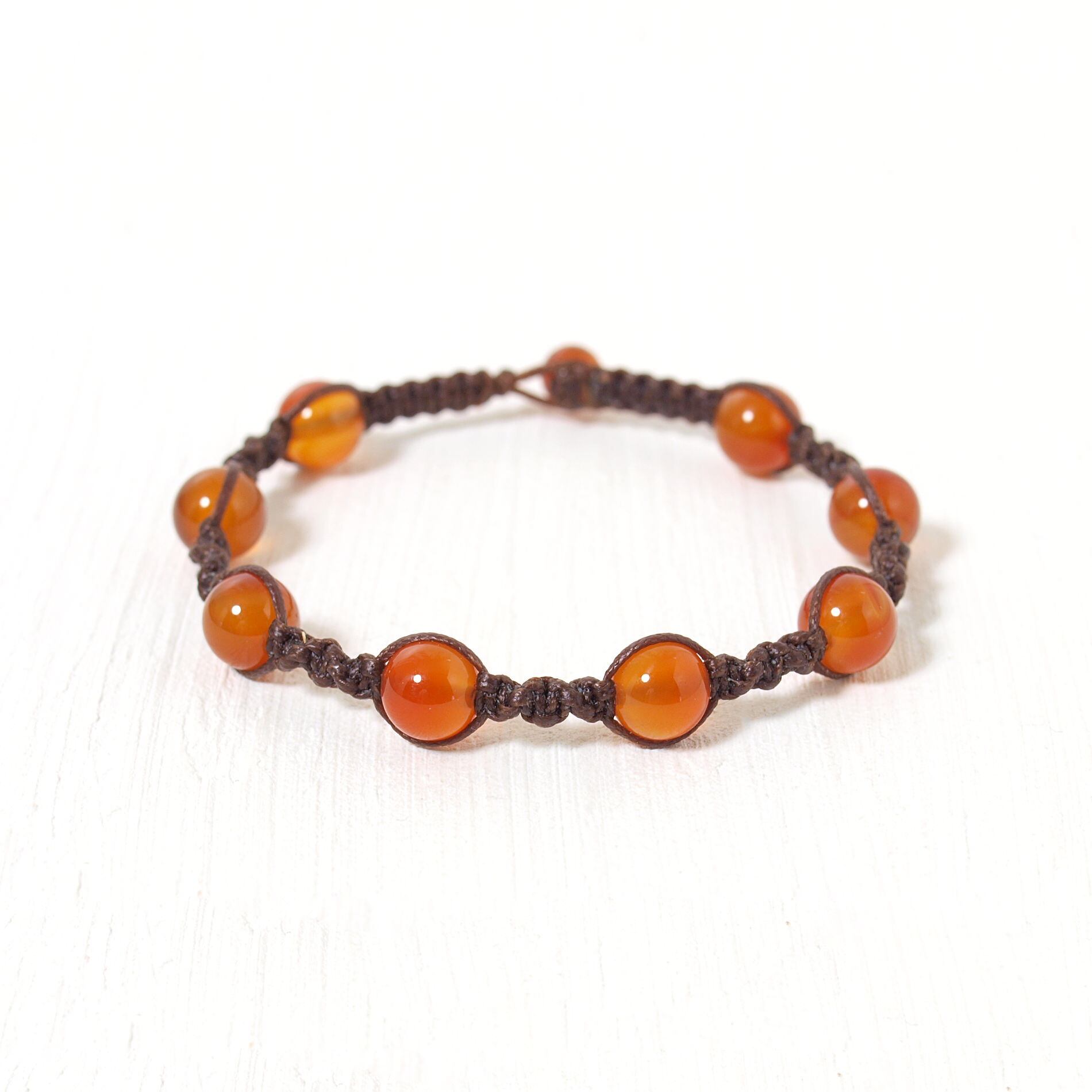 カーネリアン8ミリ玉ナチュラルマクラメブレスレット | Natural Style