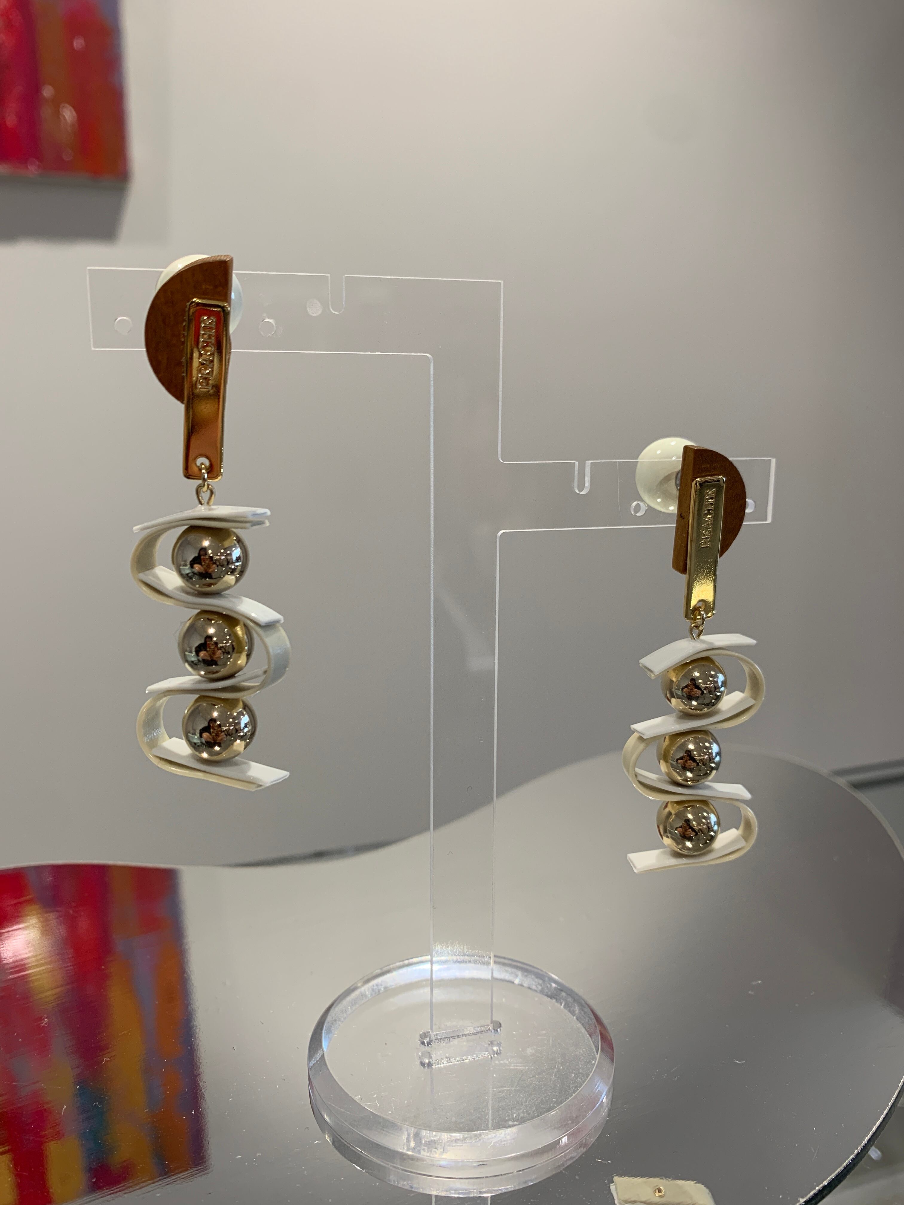 wave white camel wood gold