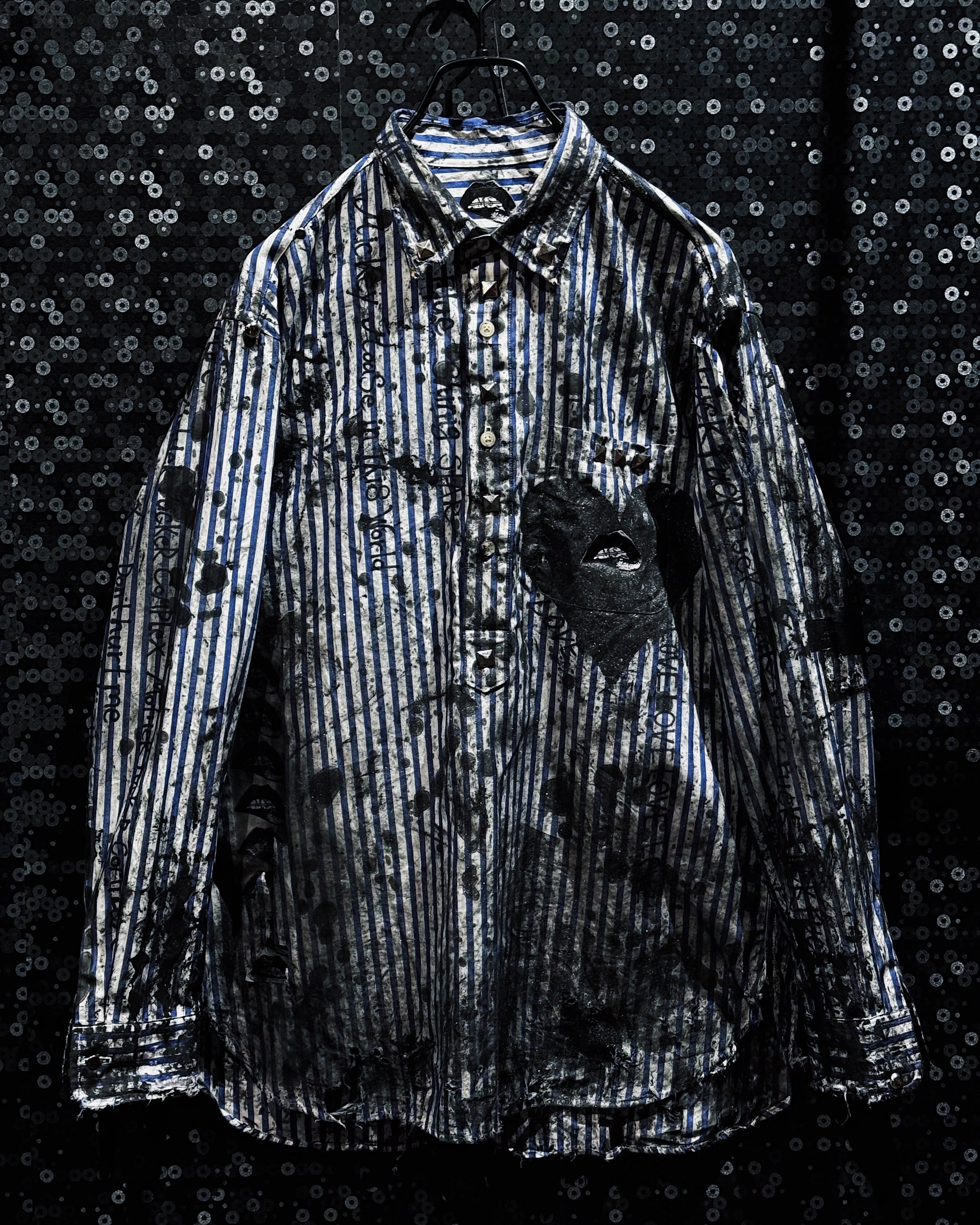【ÆIEM】MOTHER COMPLEX “MANIC SCRIPT” Studded Destroy Stripe Shirt