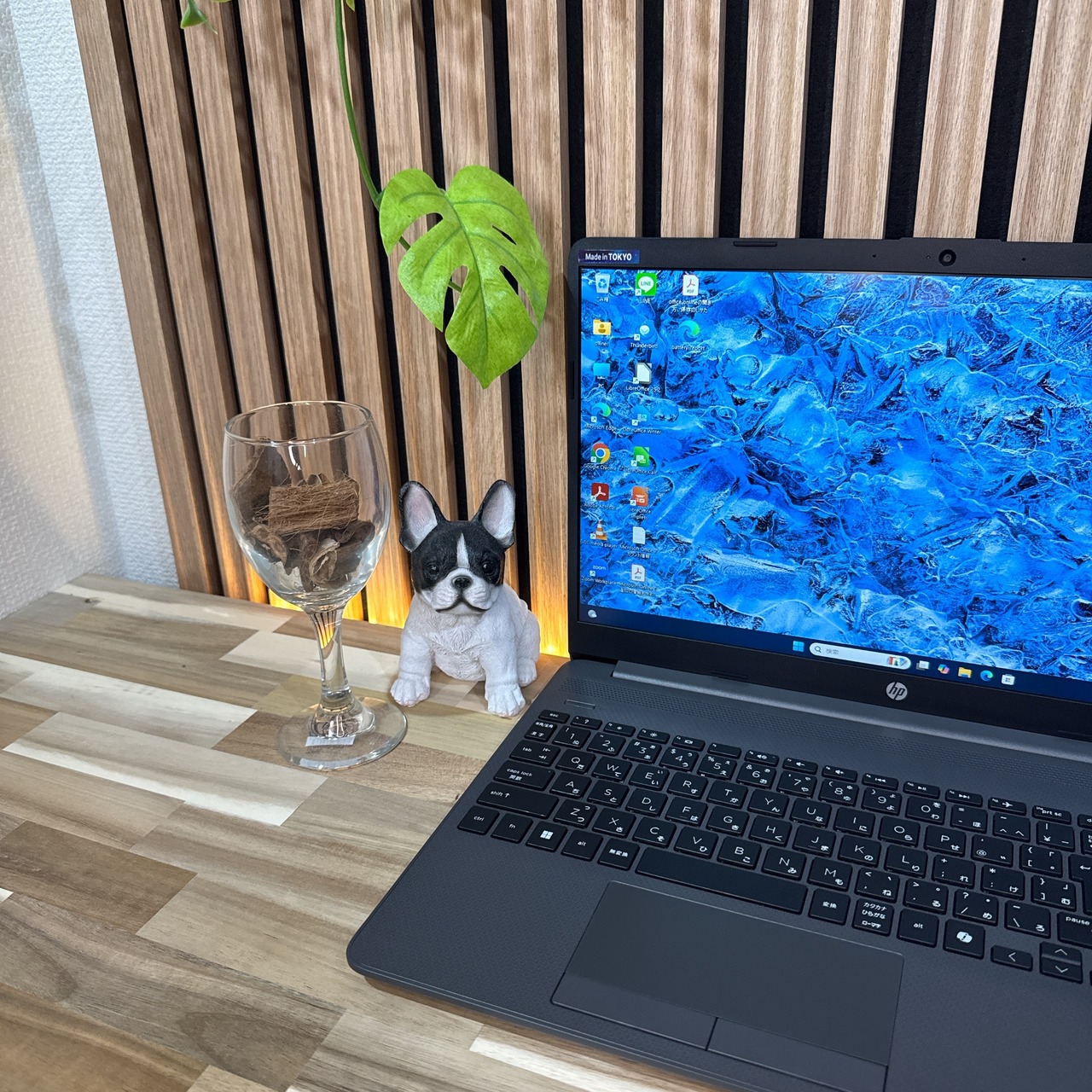 \ 公式ショップ限定価格❣️/ 極美品《2023年モデル》HP 250R G9 第13世代 メモリ8GB SSD256GB FHD 高スペック ノートパソコン 安心サポート＆3ヶ月保証付き