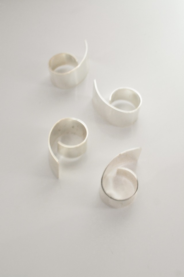 vintage napkin ring curve