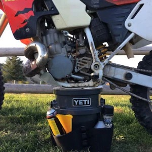 LoadOut 5ガロン（18.9L）バケツ YETI