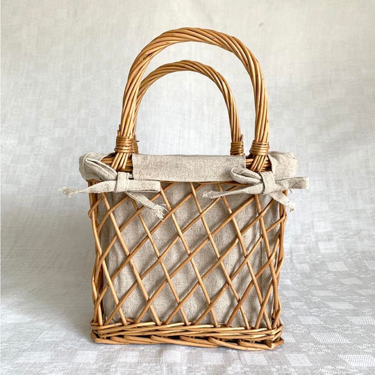 パニエ 手提げかご リネンリボン付きバスケット　