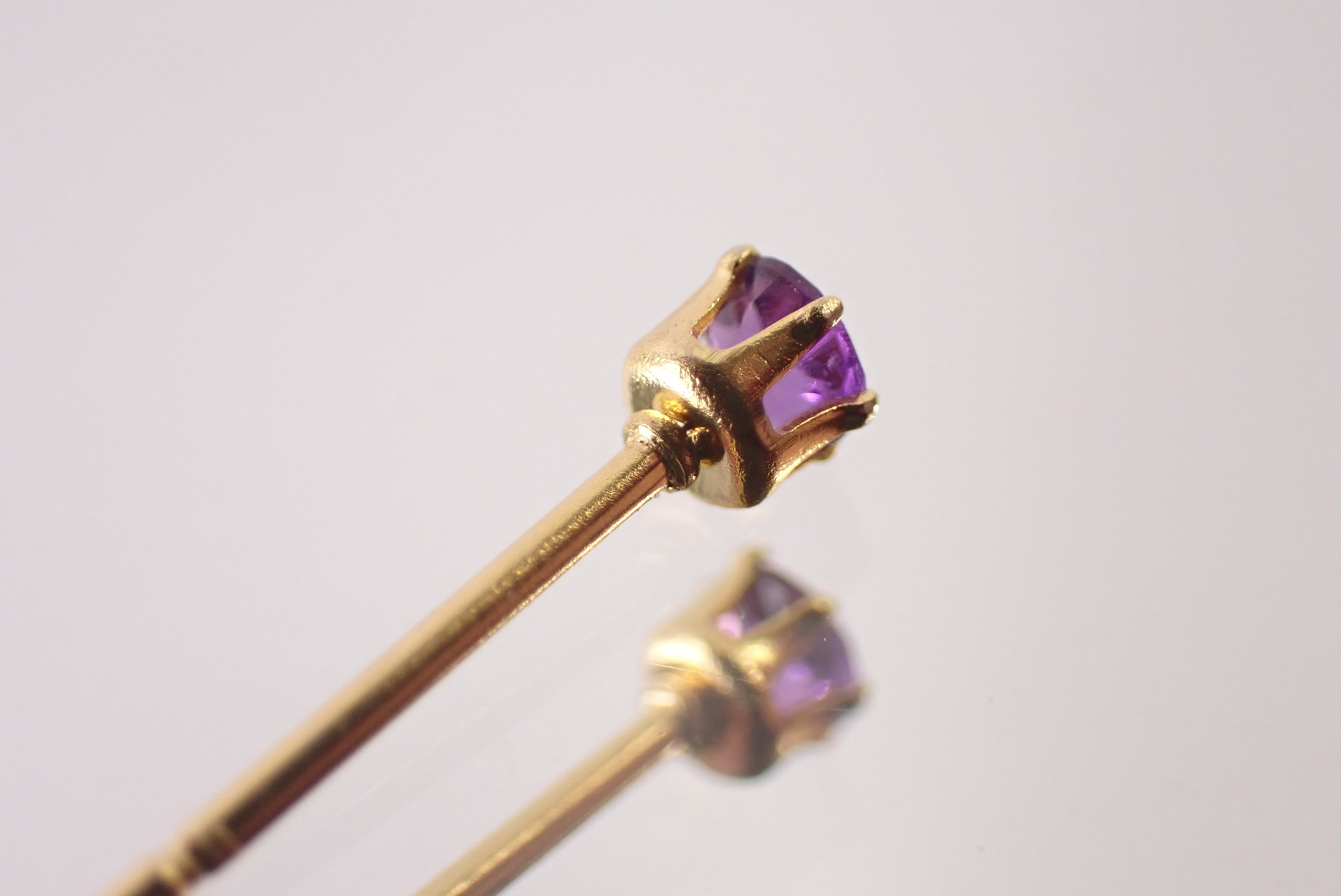アメジストピアス 約3mm [D9-110] | differencee(ディファレンシー)