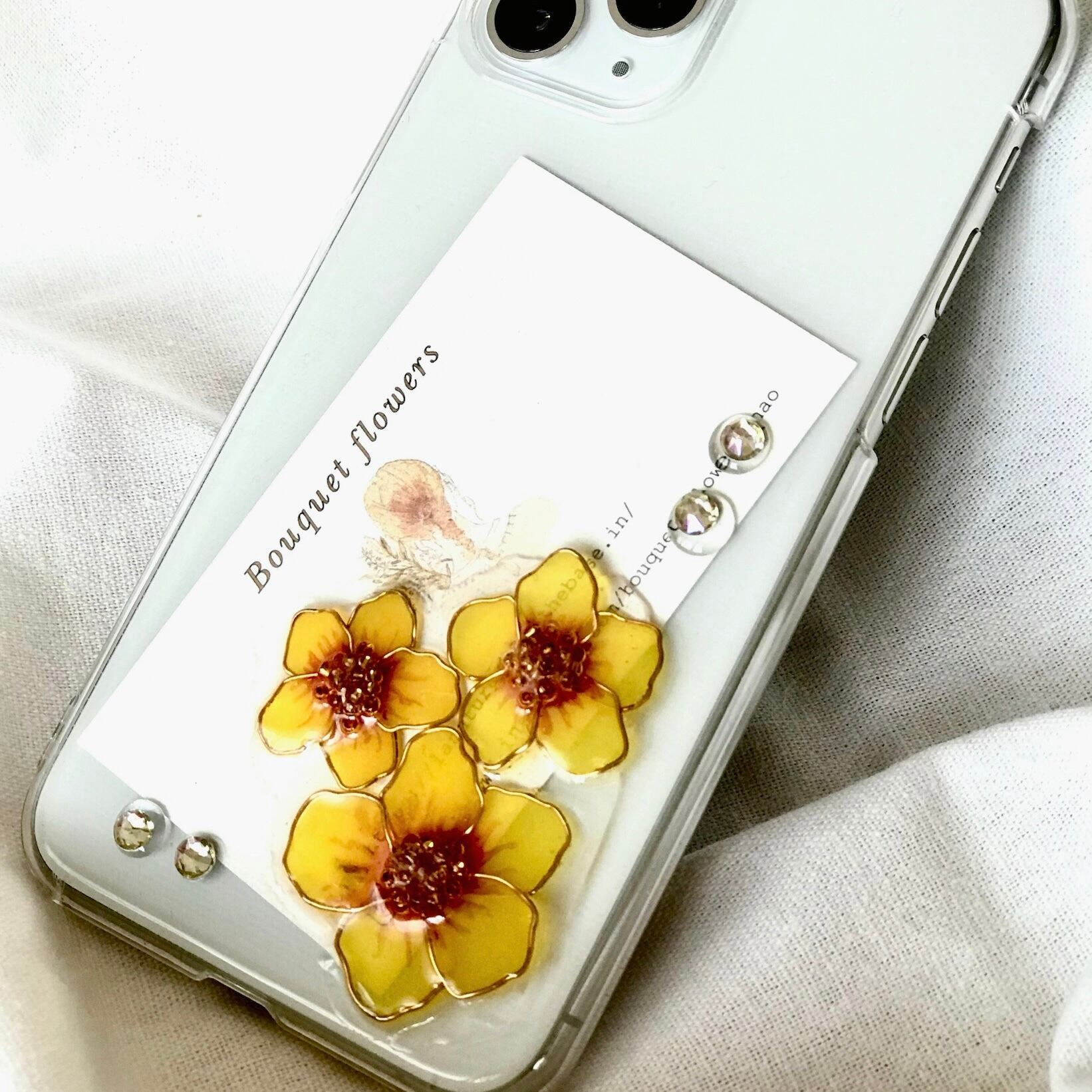 大人可愛く輝くハイビスカスiPhoneケース | Bouquet flowers